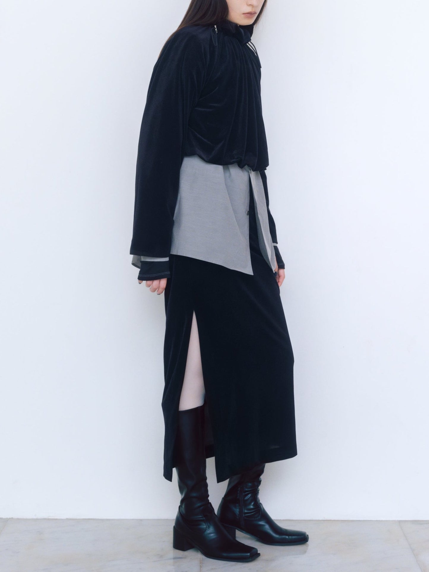 〔plain〕Sheer velour gather tops「とろみと透けで輪郭をぼかす」