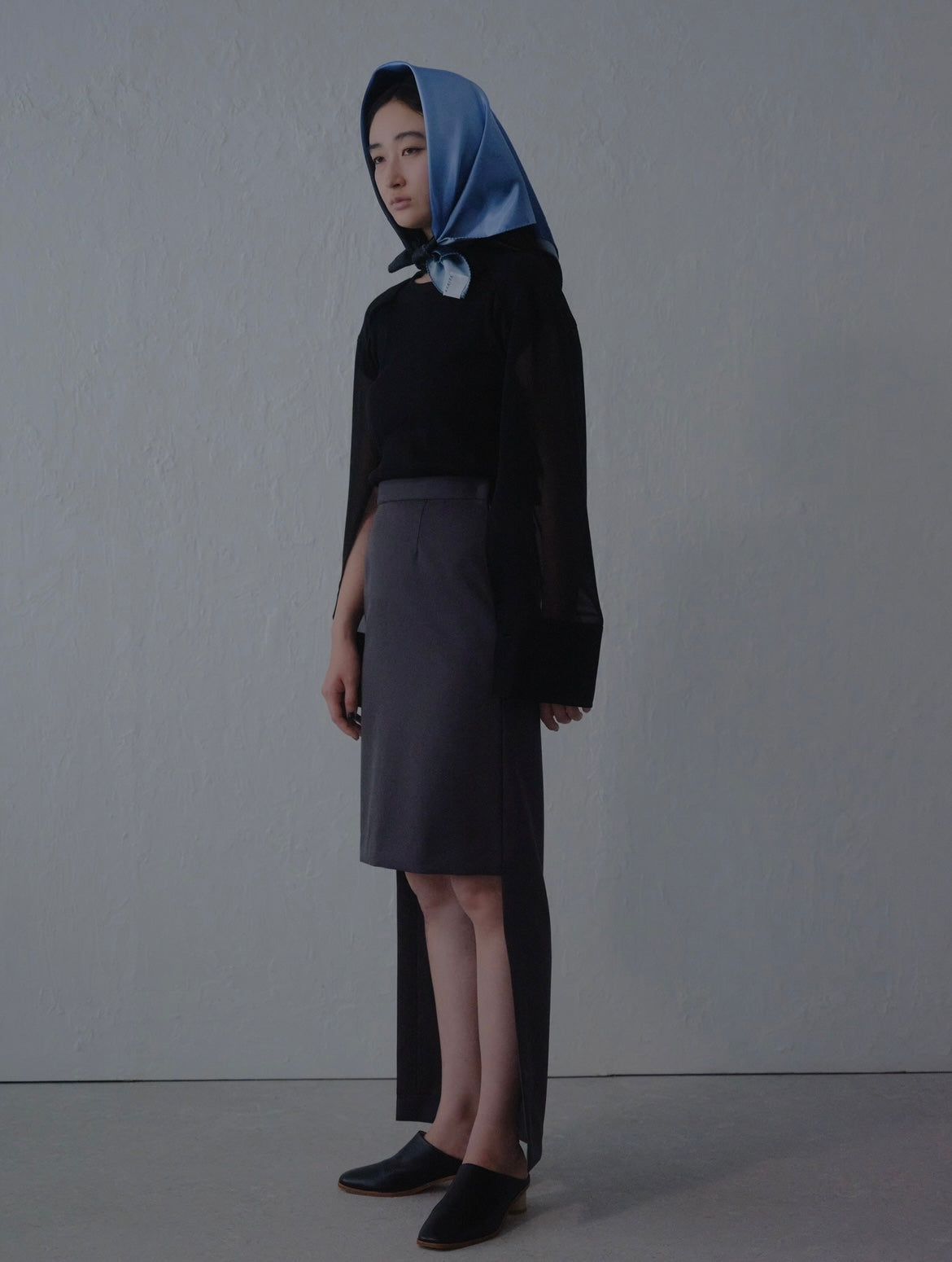 〔plain〕Arm cape tops〔cover〕「肌を透かす軽やかさ」