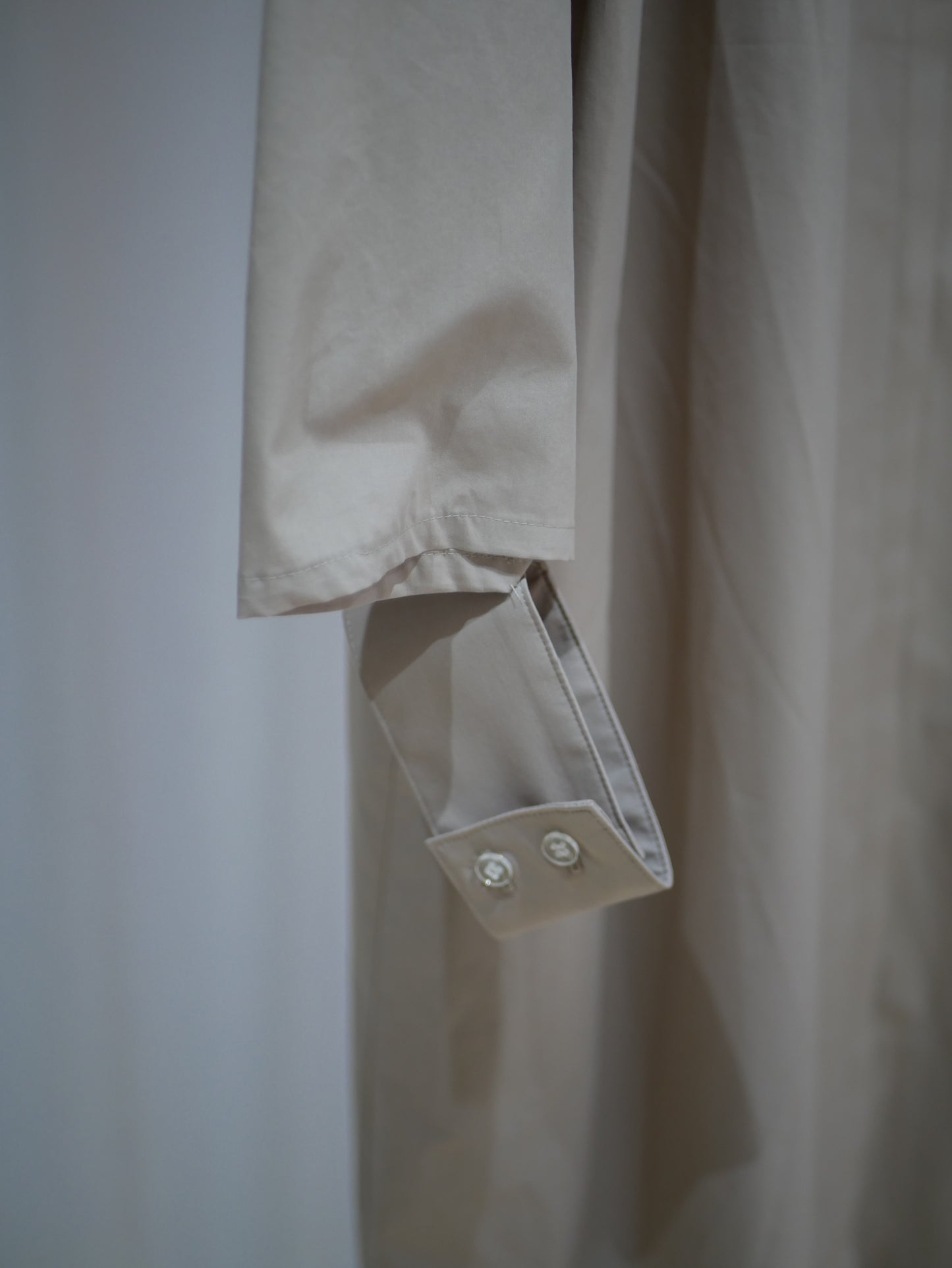【Last one】〔plain〕milky matte shirt one piece