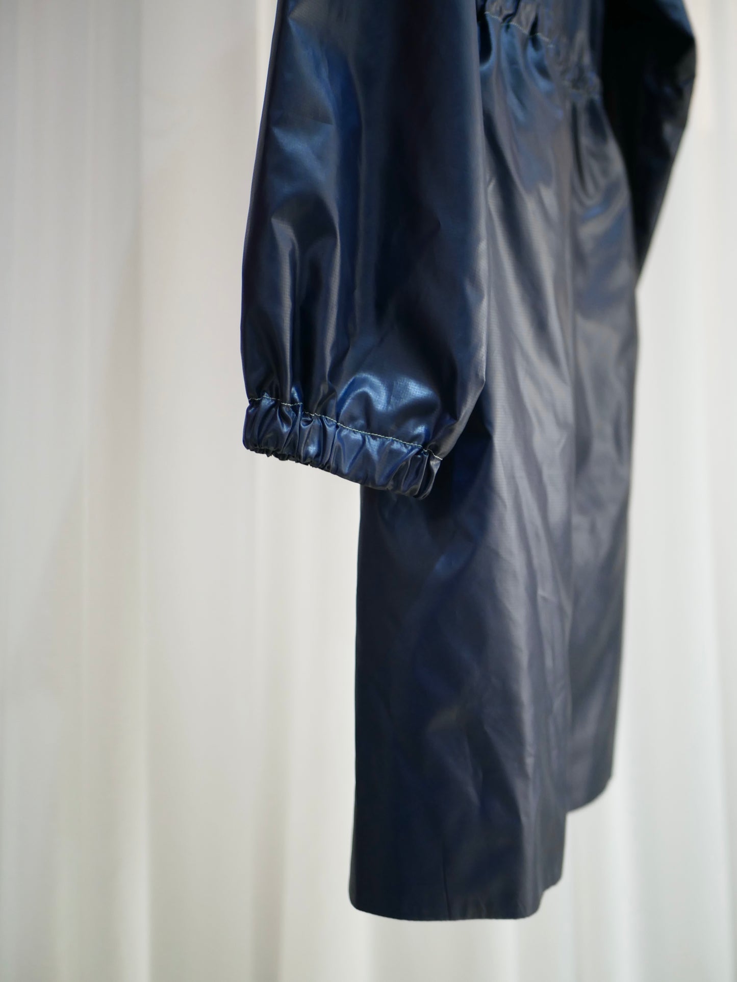 ▪️A line rain coat (plain)