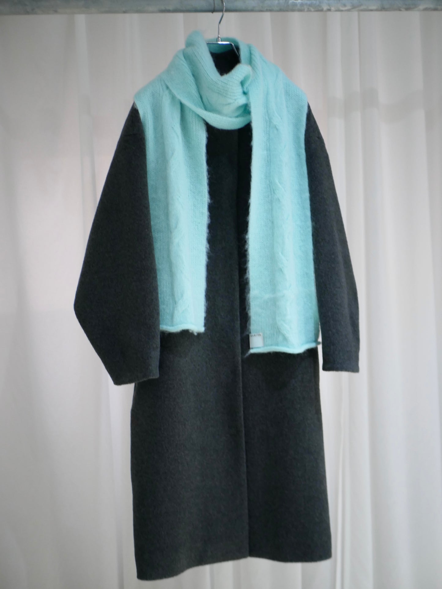 〔plain〕Plain cocoon coat