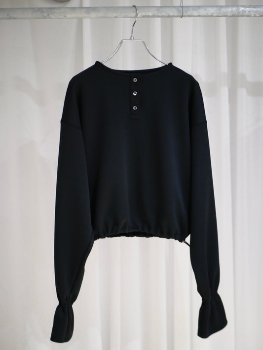 〔louise〕Louise flare pullover・Black