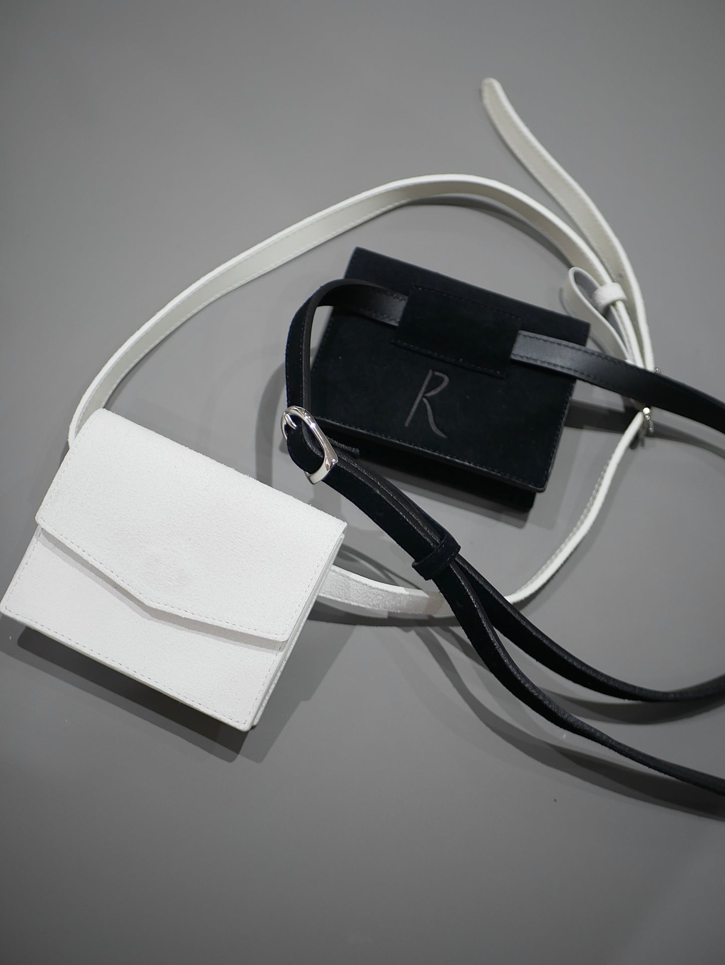 〔rich〕Two-way leather pouch belt