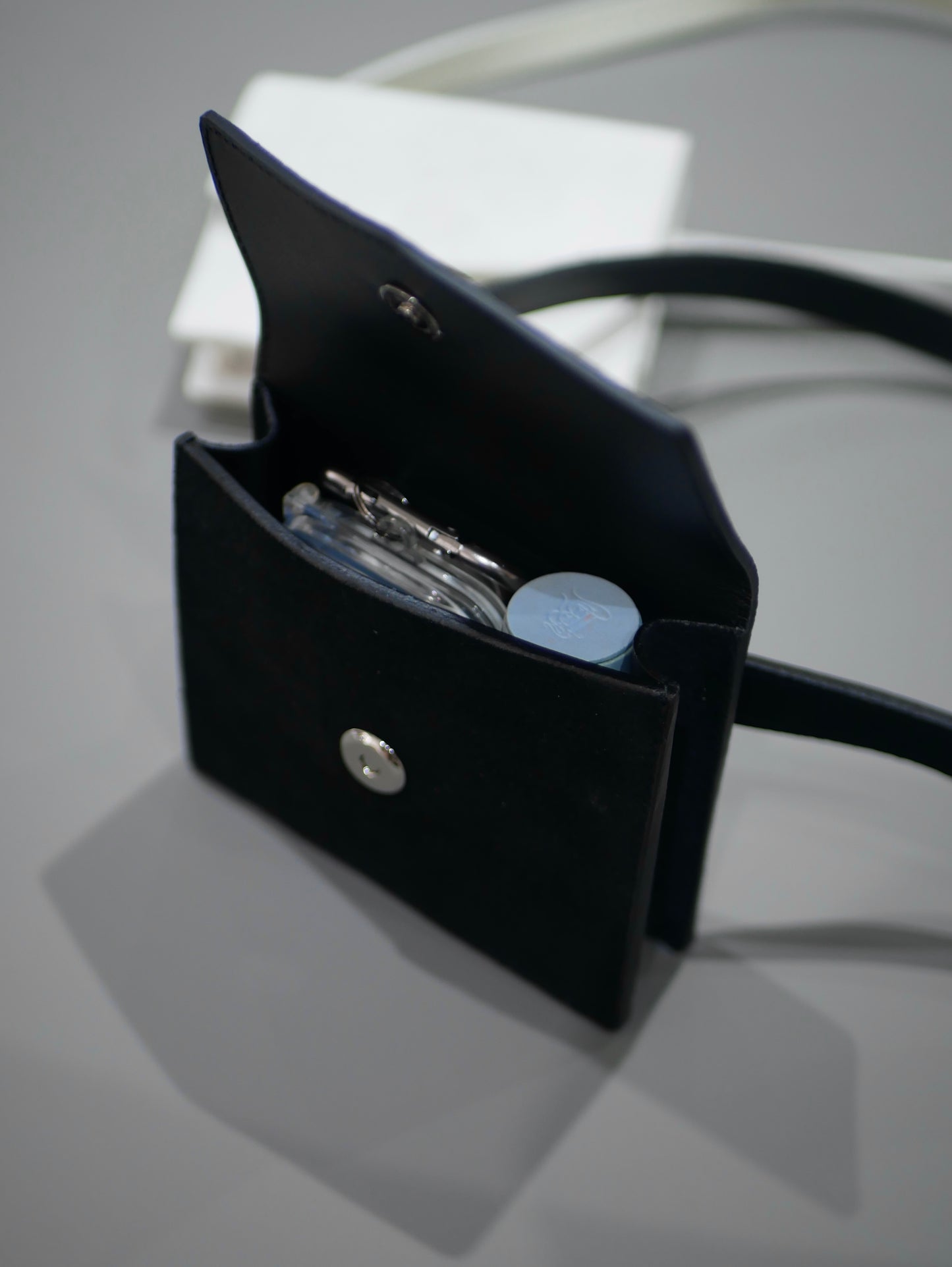〔rich〕Two-way leather pouch belt