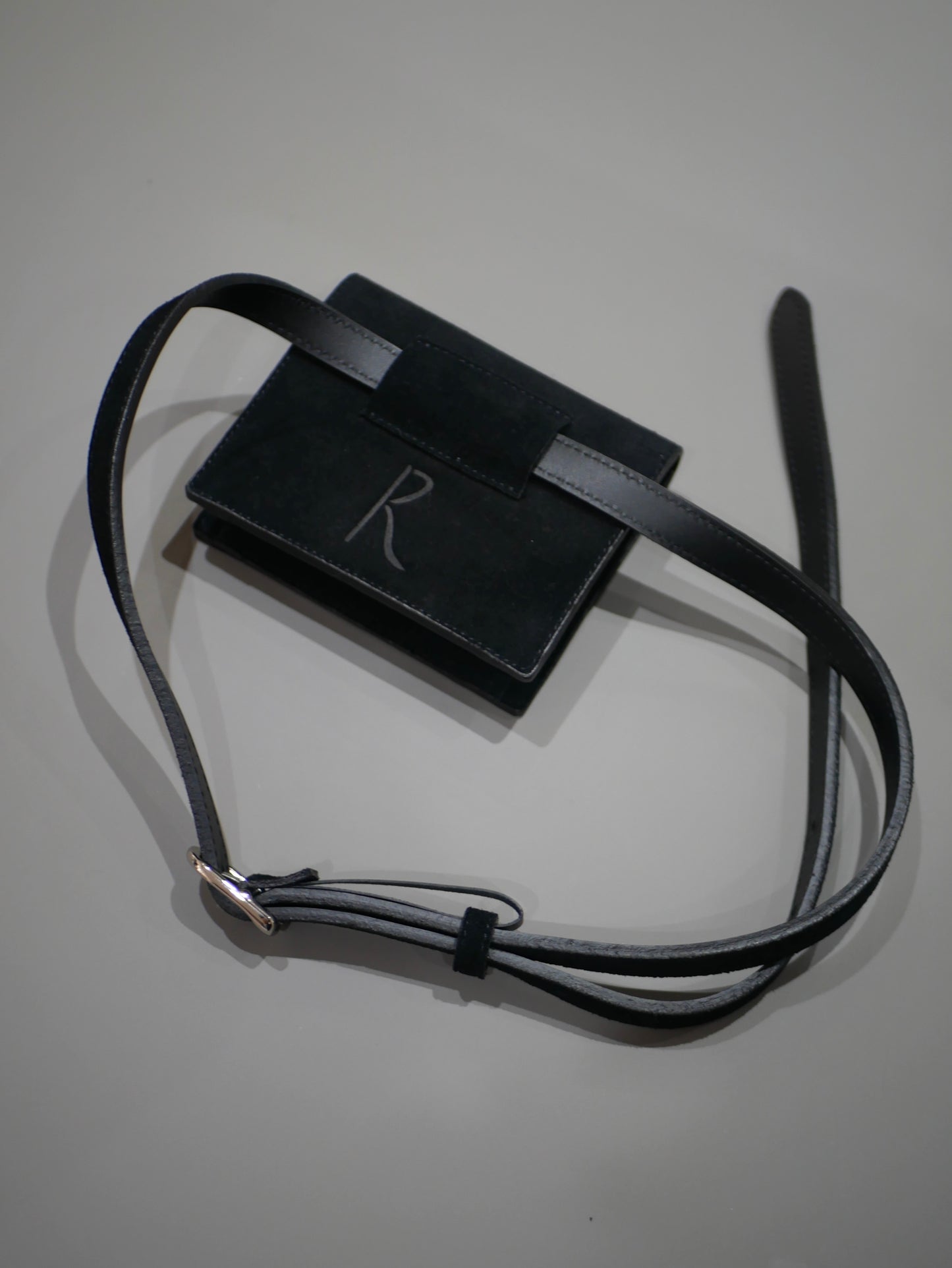 〔rich〕Two-way leather pouch belt