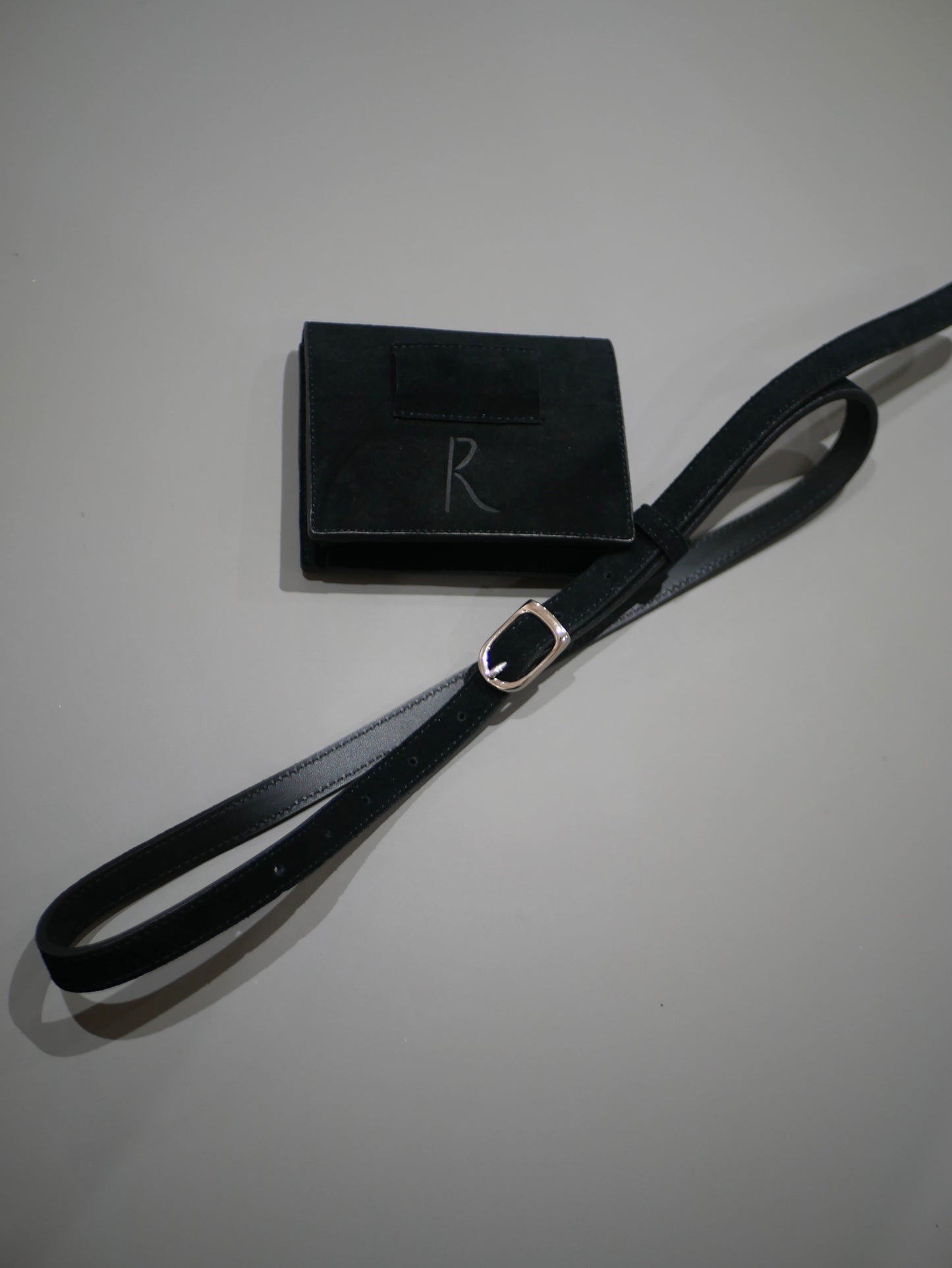 〔rich〕Two-way leather pouch belt