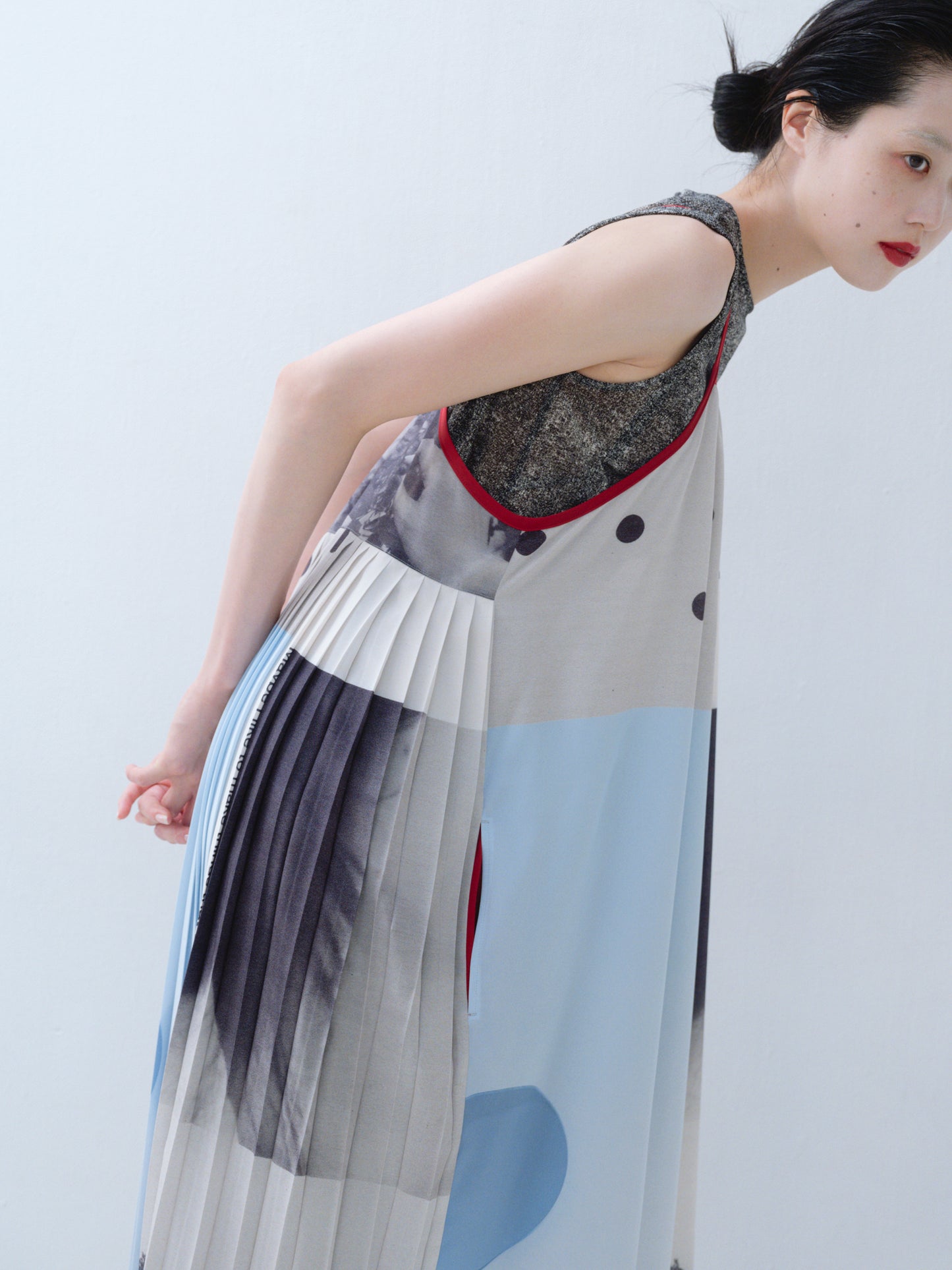 【Last one】〔rich〕Collage print one-piece「景色の断片をまとう」