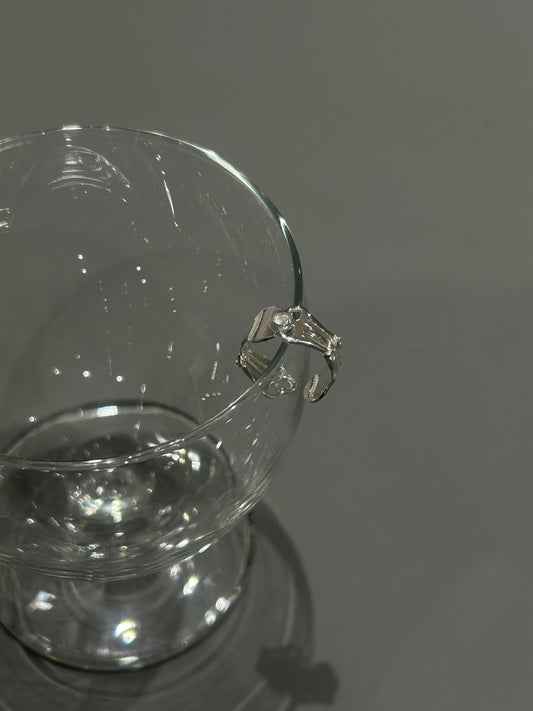 【Last one】〔small article〕 Silver ear flat ring 「耳飾りの記憶」