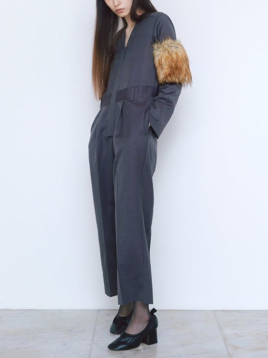 【Last one】〔plain〕Plain V neck jump suits original wool「作業着をルーツに大人の輪郭」