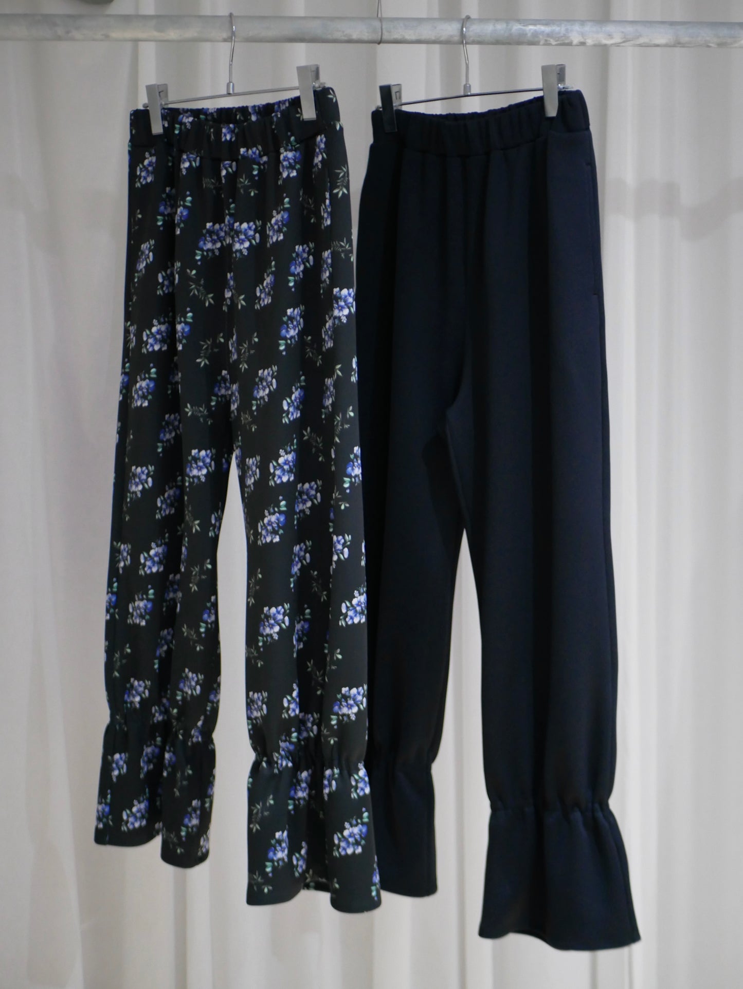 〔louise〕 Louise flare hem pants・Flower