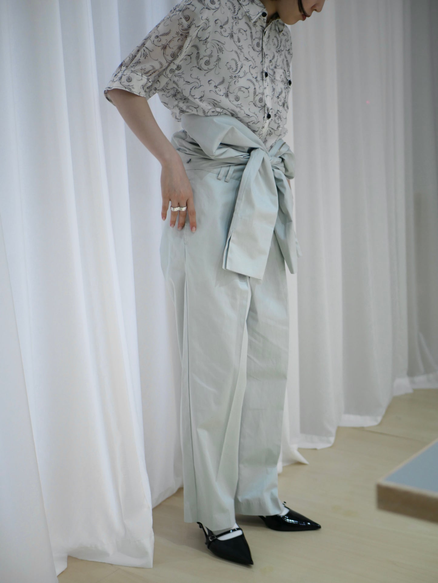 〔small article〕Arch double ring「指の上に小さなプロダクト」