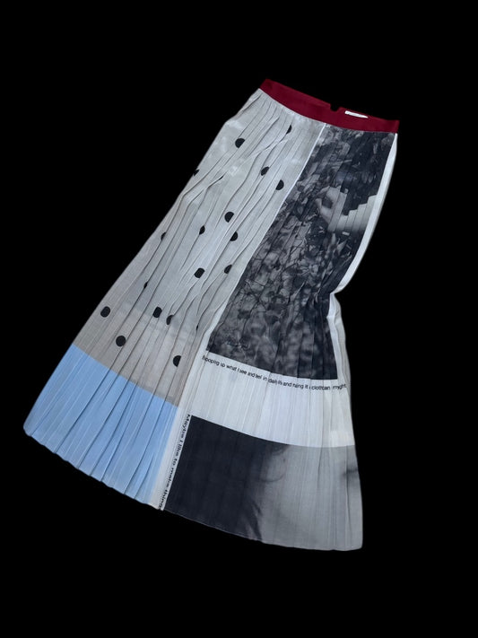 〔rich〕Collage print pleats skirt「断片の中をすべる風」