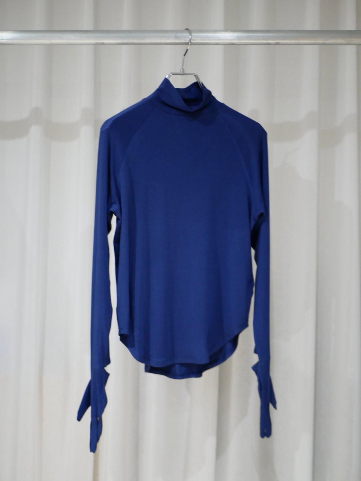 〔plain〕Glove form tops