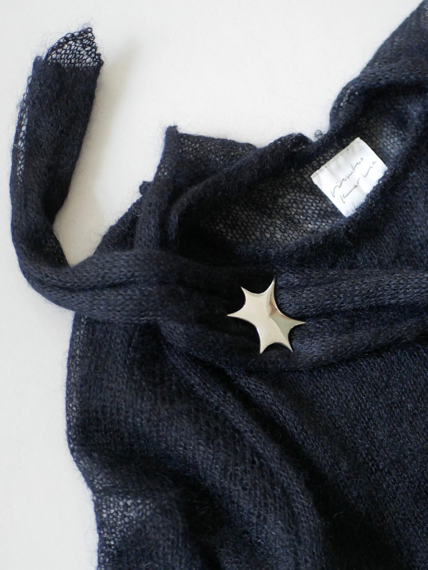 【〜8/31迄受付】 Scoop light brooch 〔small article〕【受注生産】「すくい取った光の断片」