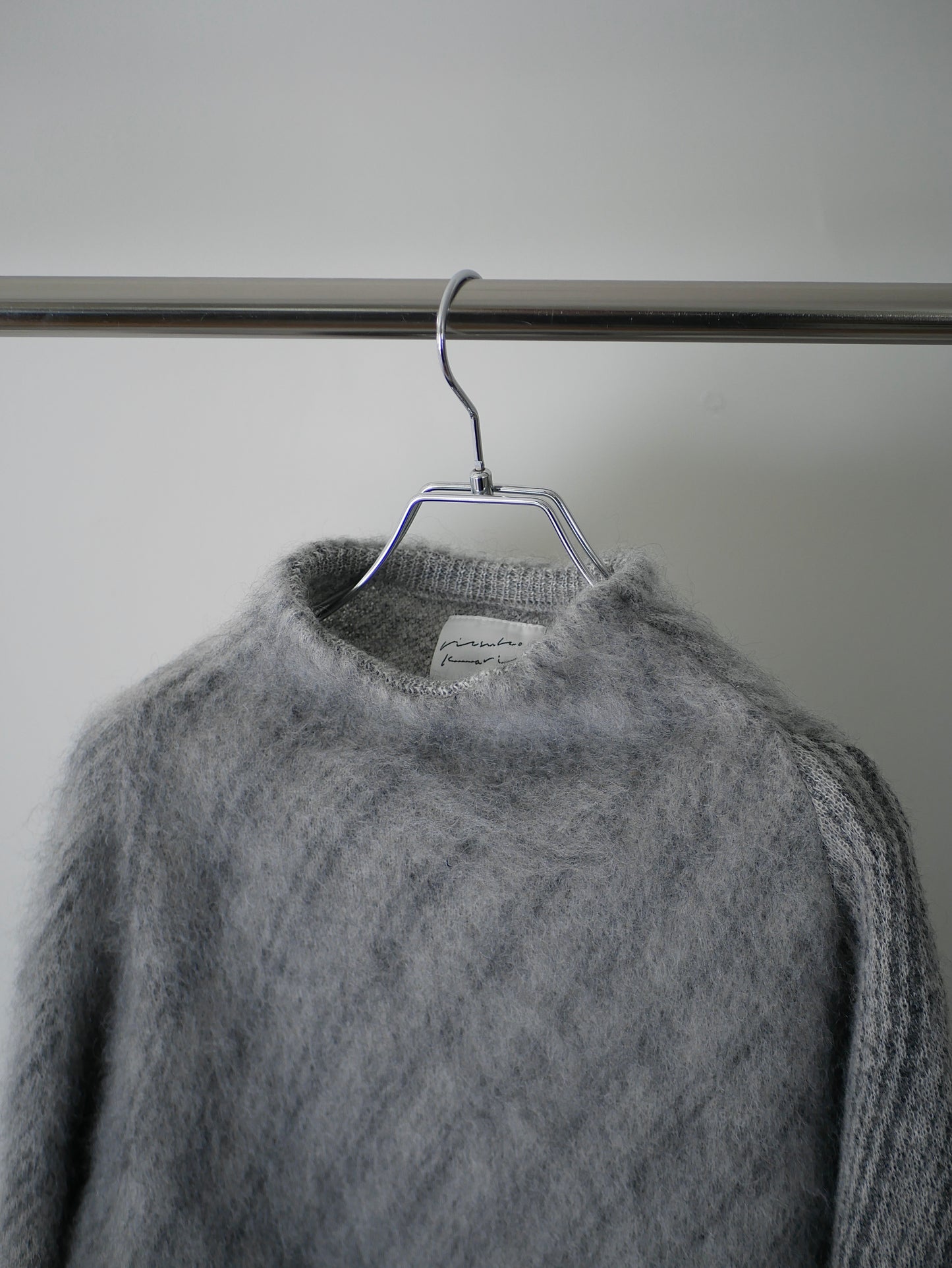 〔rich〕Mohair knit pullover〔Hair〕「静けさの中で揺れる白の記憶」