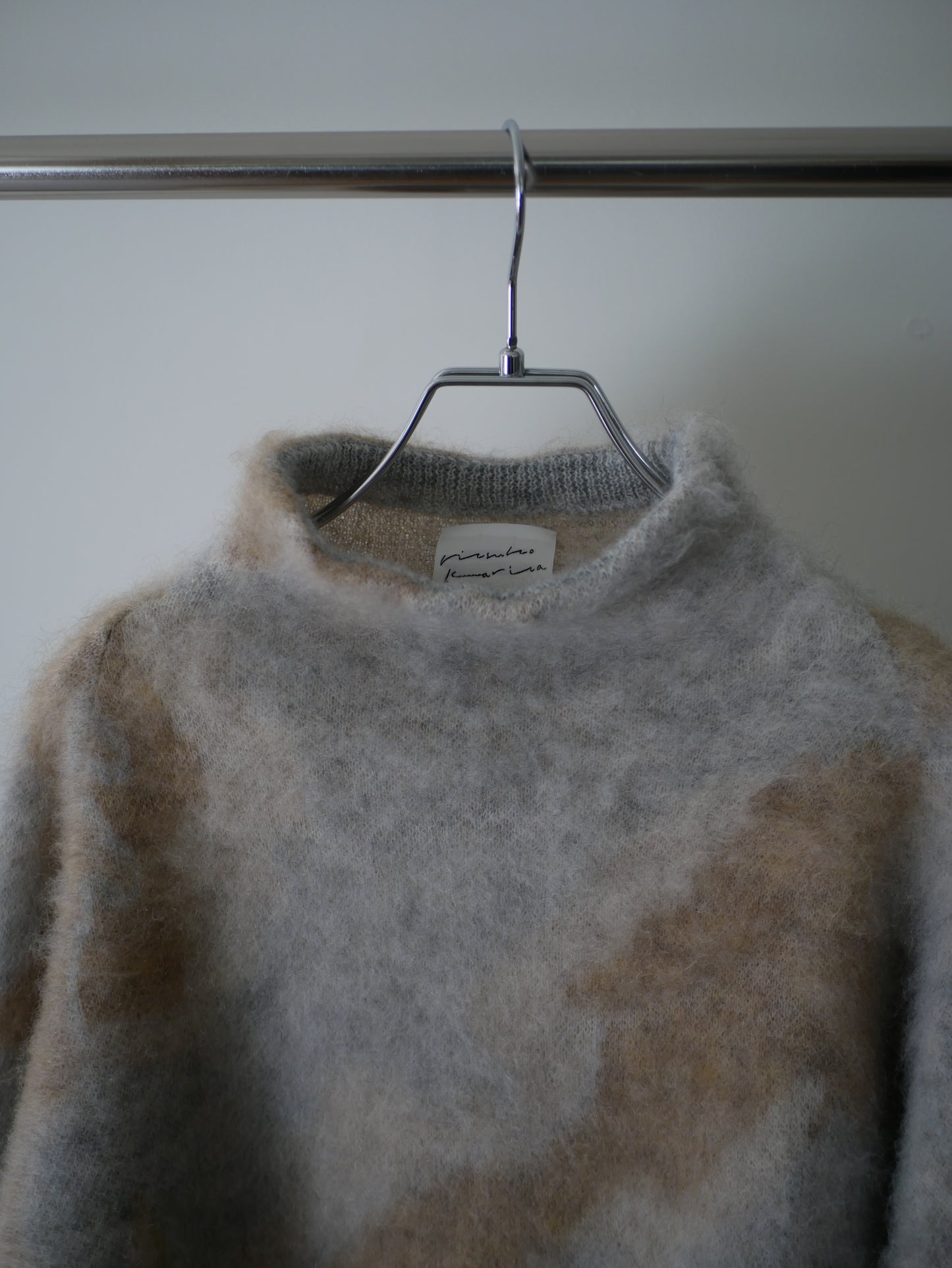 〔rich〕Mohair knit pullover〔Horse〕「ぼんやりと、美しく存在する」