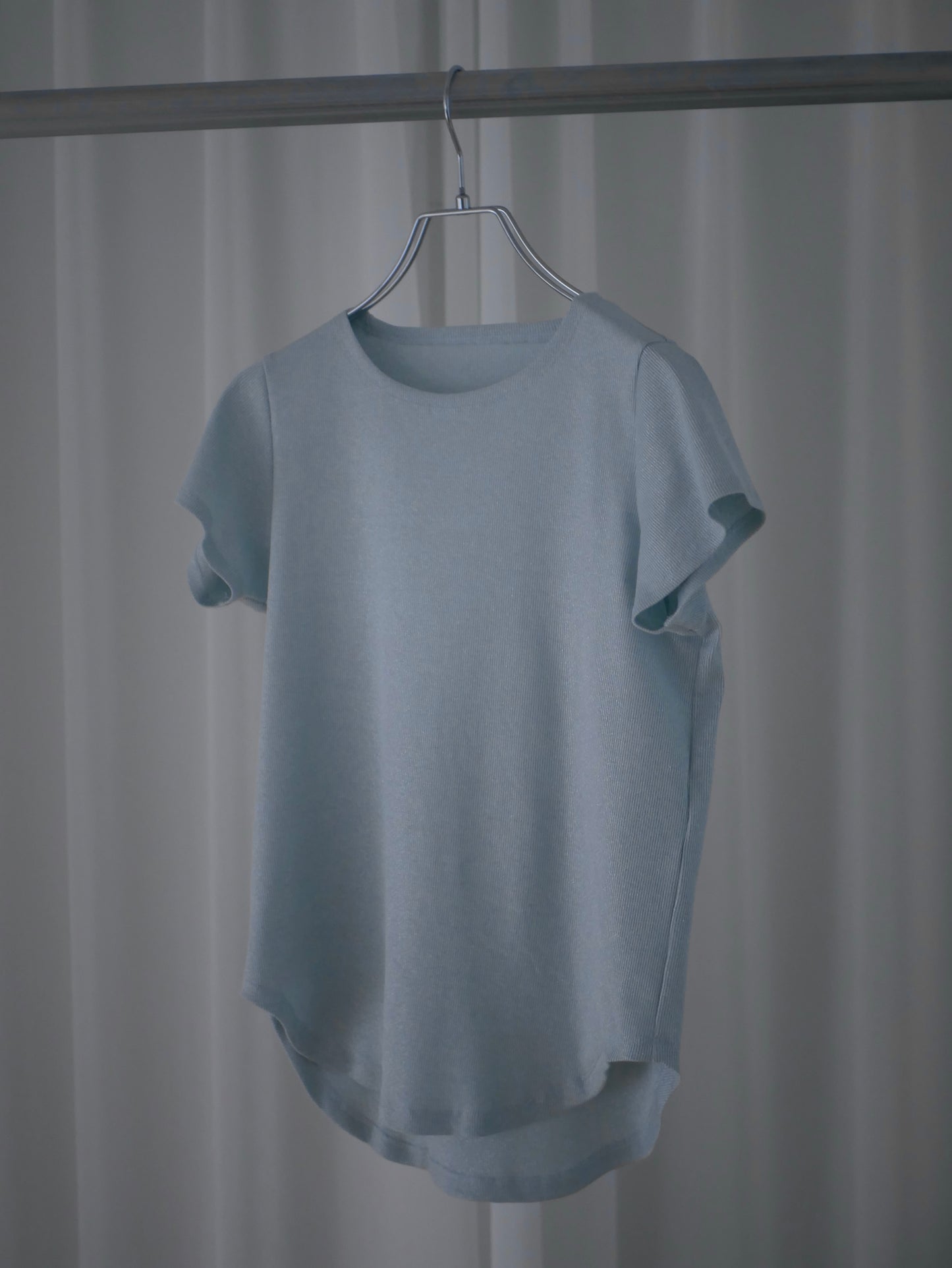 〔louise〕Rib inner half tops「さりげなく、きらめきを纏う」