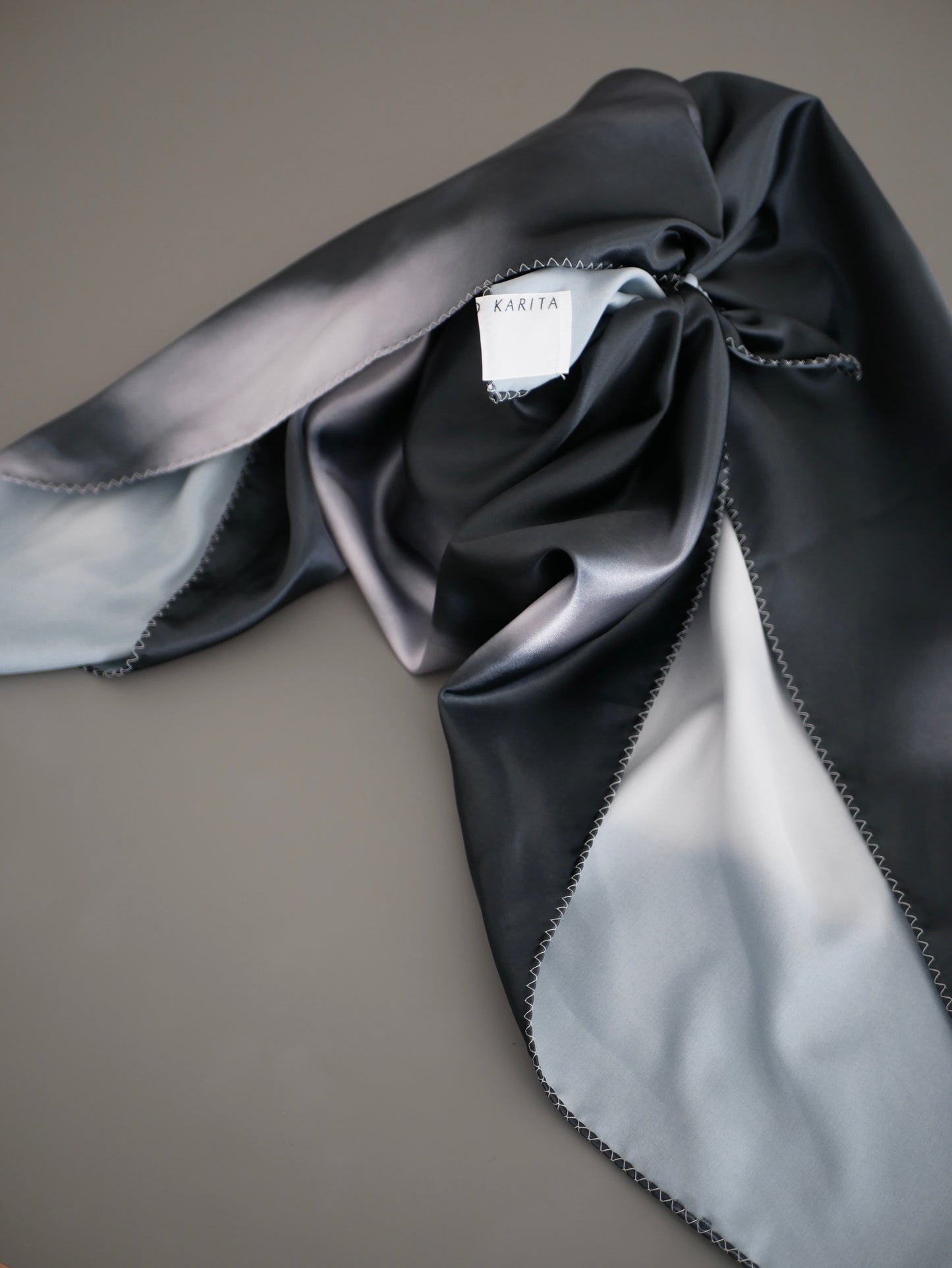 【Last one】〔rich〕Coolness print scarf 「纏う、飾る、包み込む」