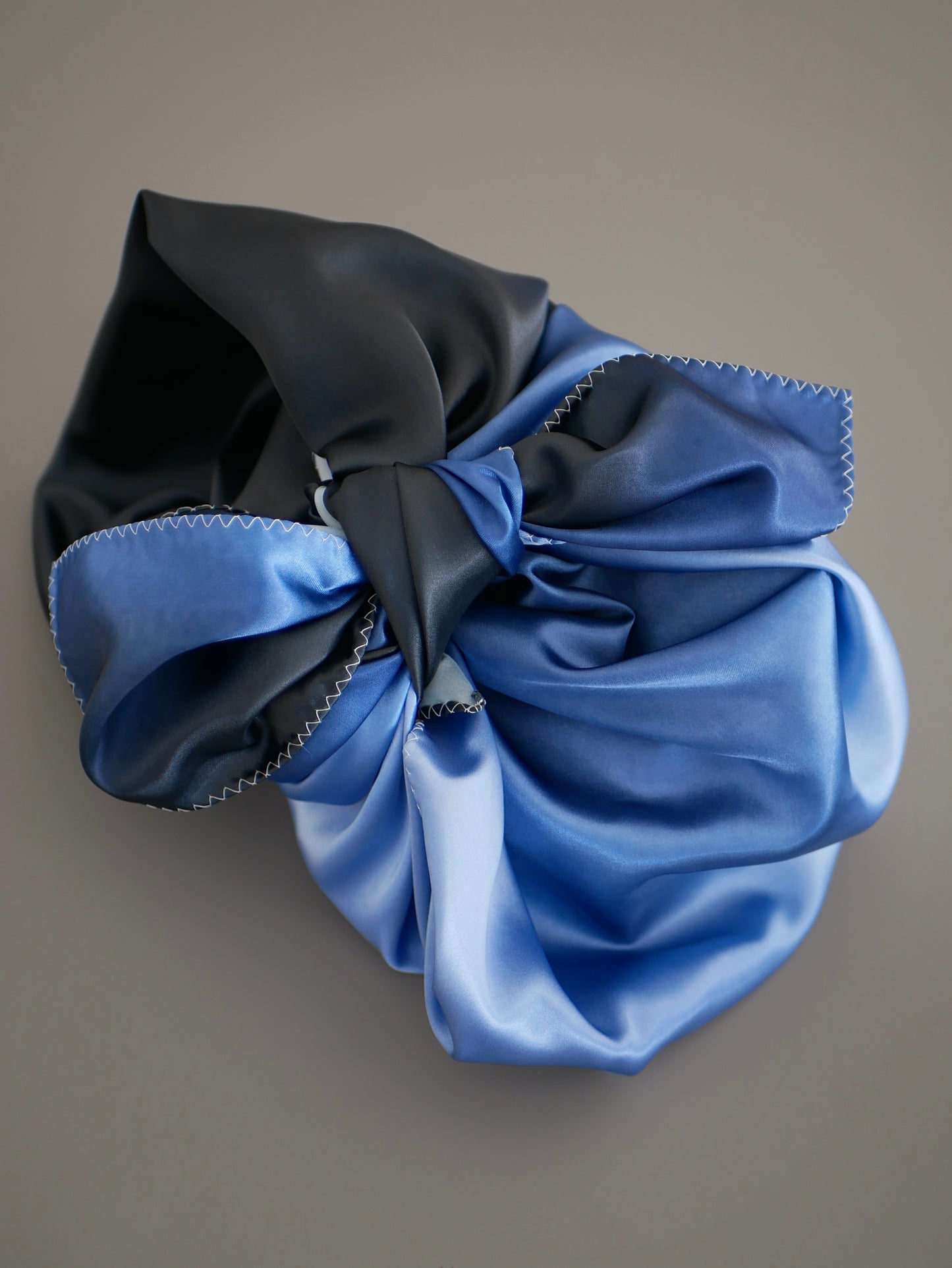 【Last one】〔rich〕Coolness print scarf 「纏う、飾る、包み込む」