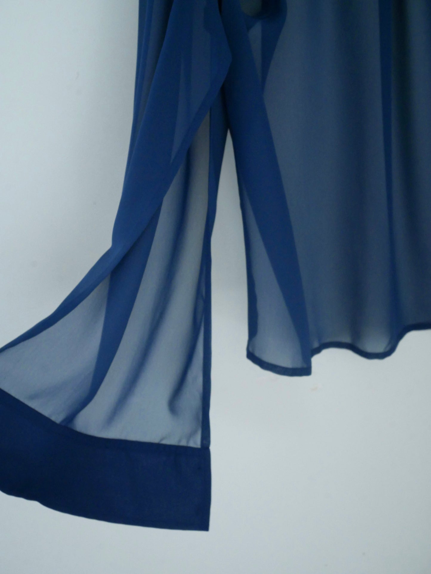 【Last one 】Arm cape tops〔layered〕「風を孕むレイヤード」