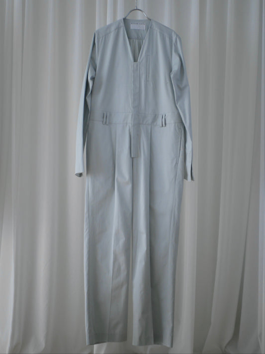 〔plain〕Plain V neck jump suits