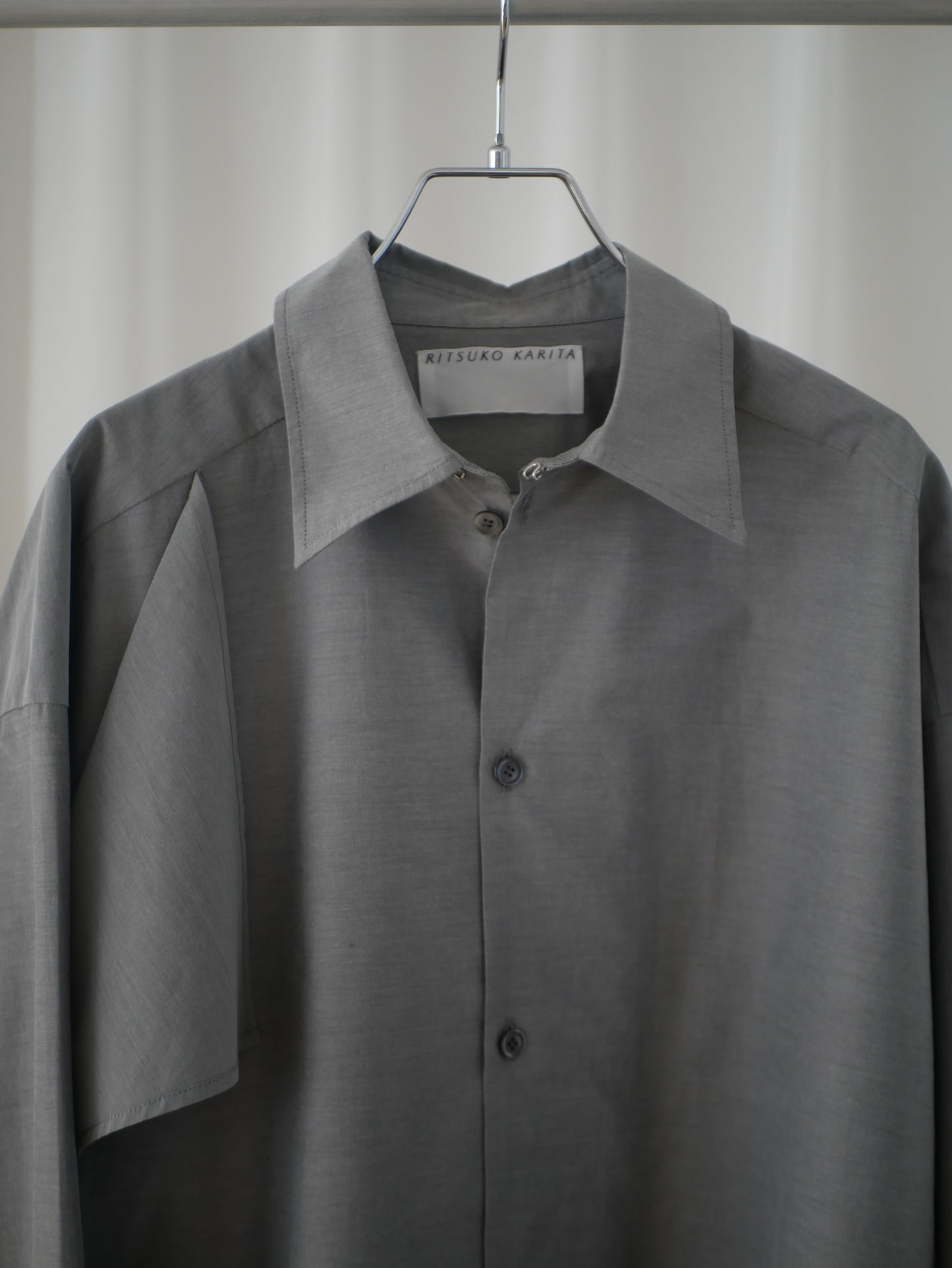 〔plain〕Drooping box shirts・unisex
