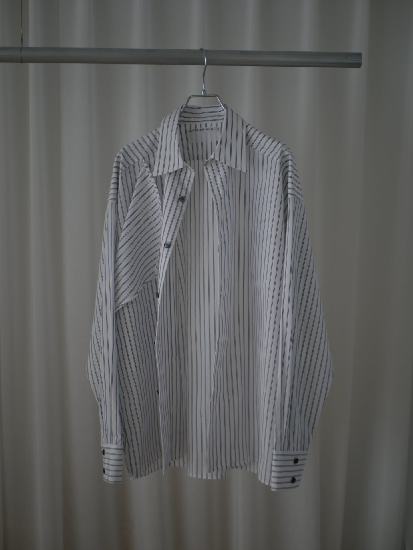 〔plain〕Drooping box shirts・unisex