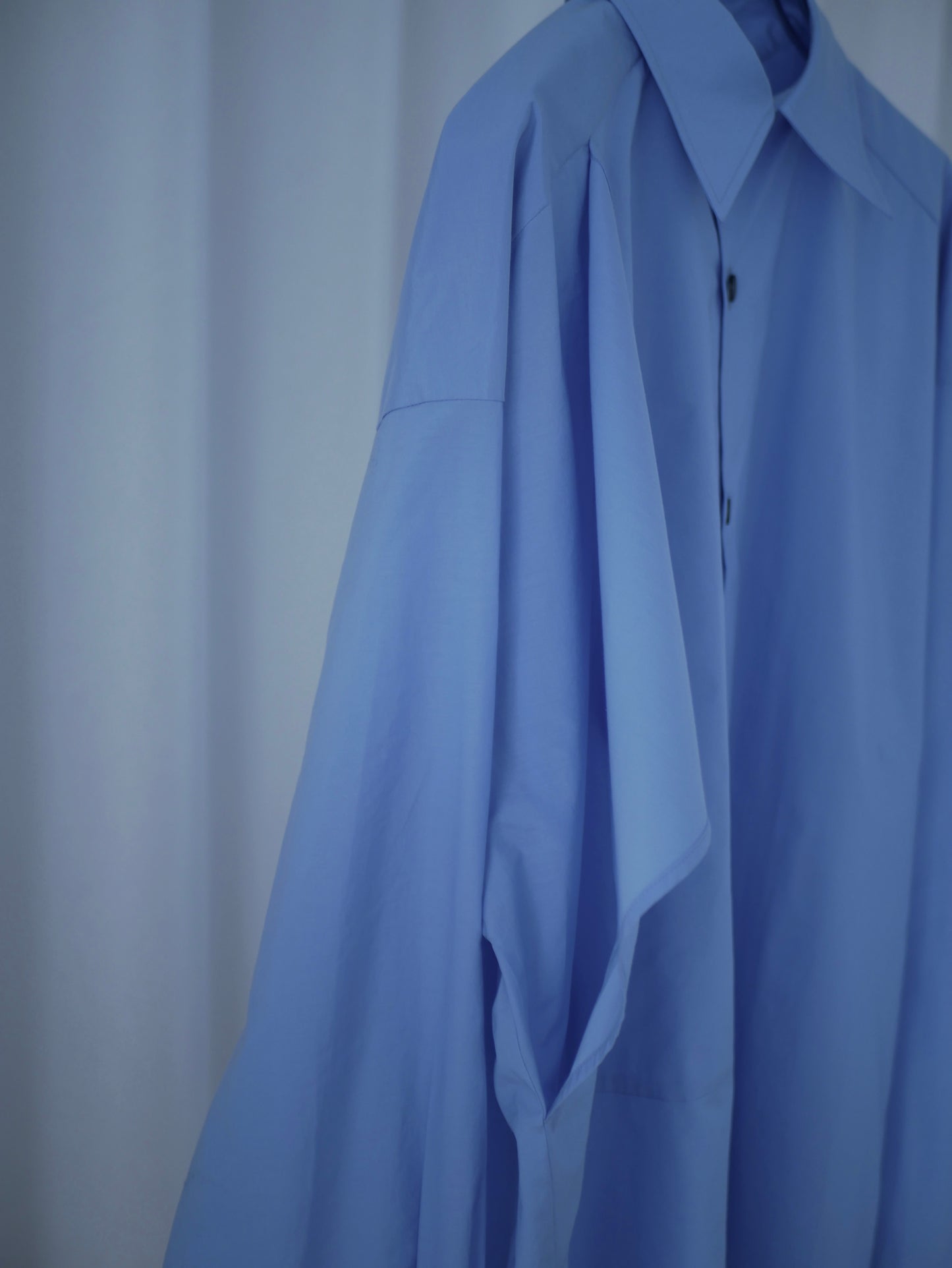 〔plain〕Drooping box shirts・unisex