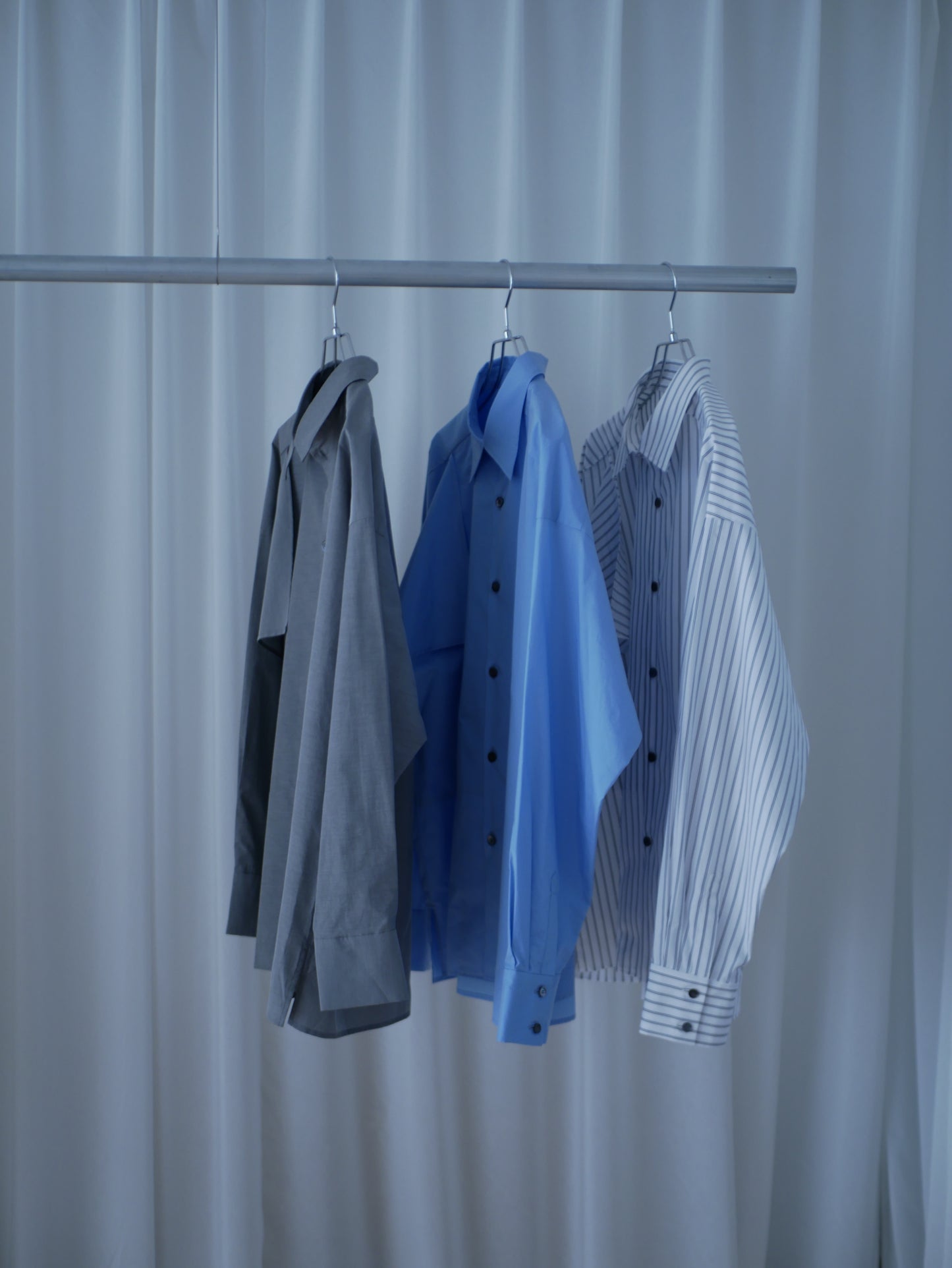 〔plain〕Drooping box shirts・unisex