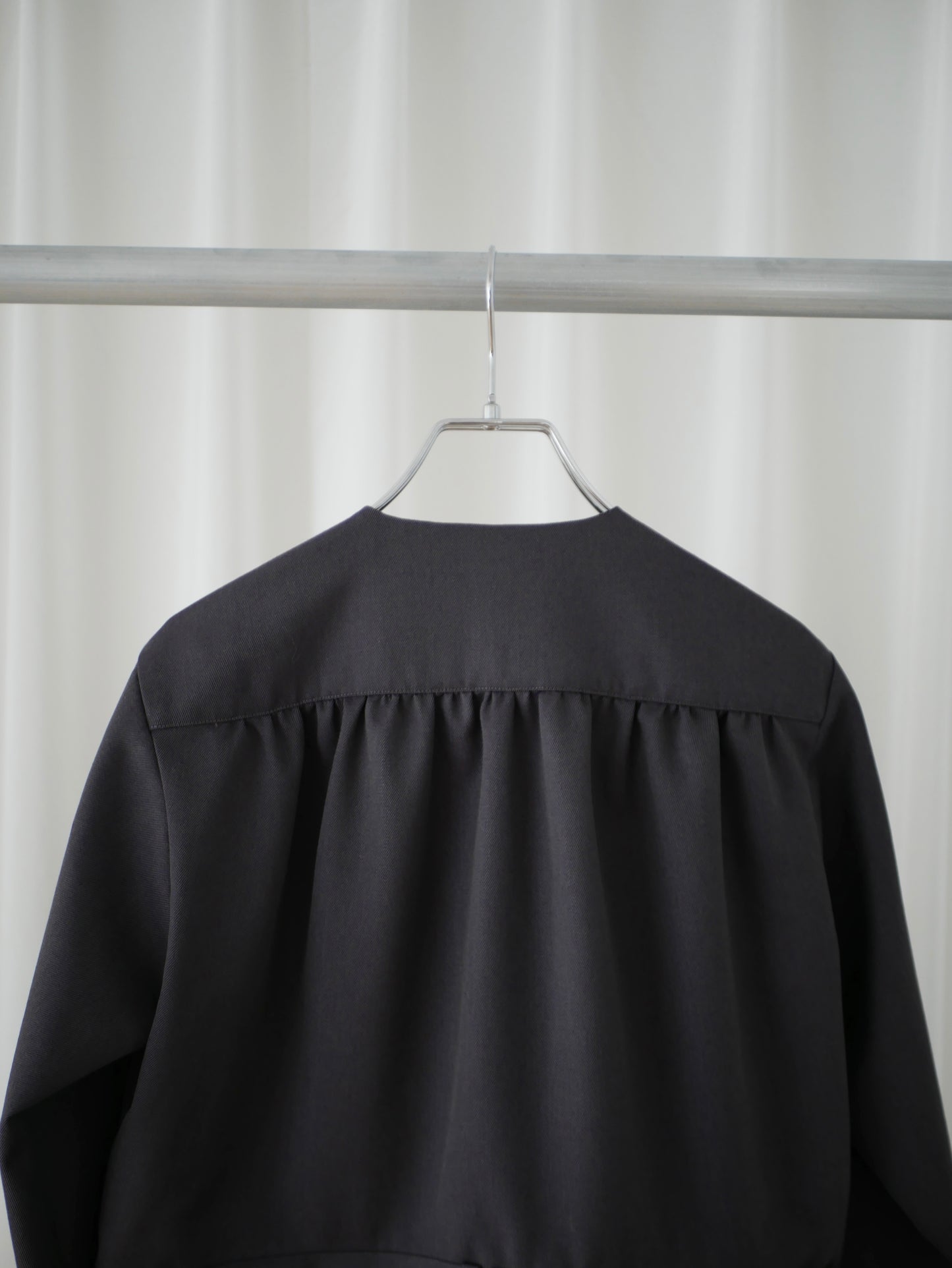 【Last one】〔plain〕Plain V neck jump suits original wool「作業着をルーツに大人の輪郭」