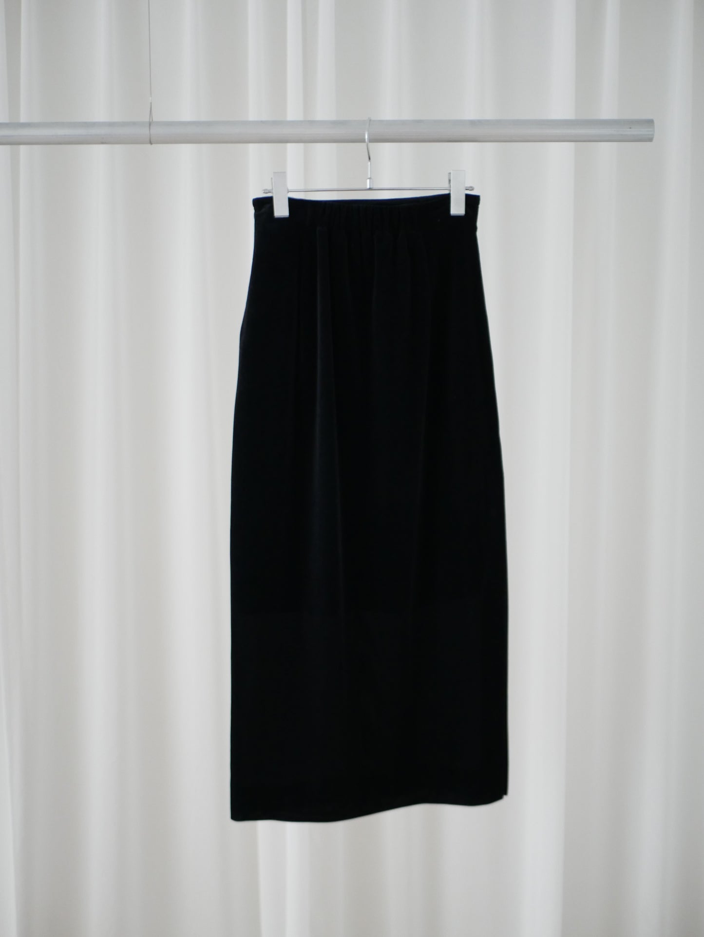 〔plain〕Sheer velour slit skirt