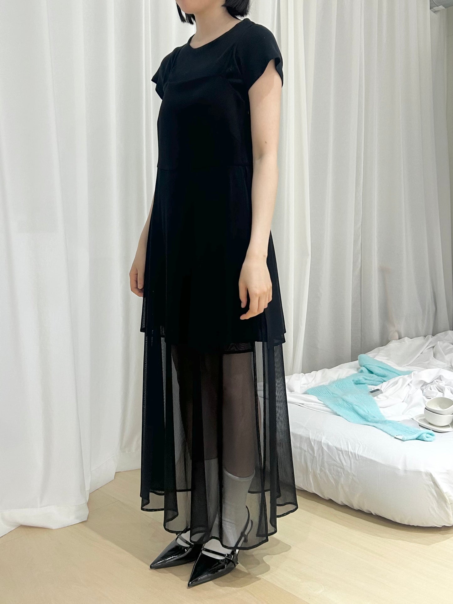 〔plain〕Sheer half jump suit「透ける余韻、重ねる静寂」