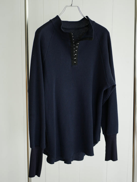 〔louise〕Hook thermal tops