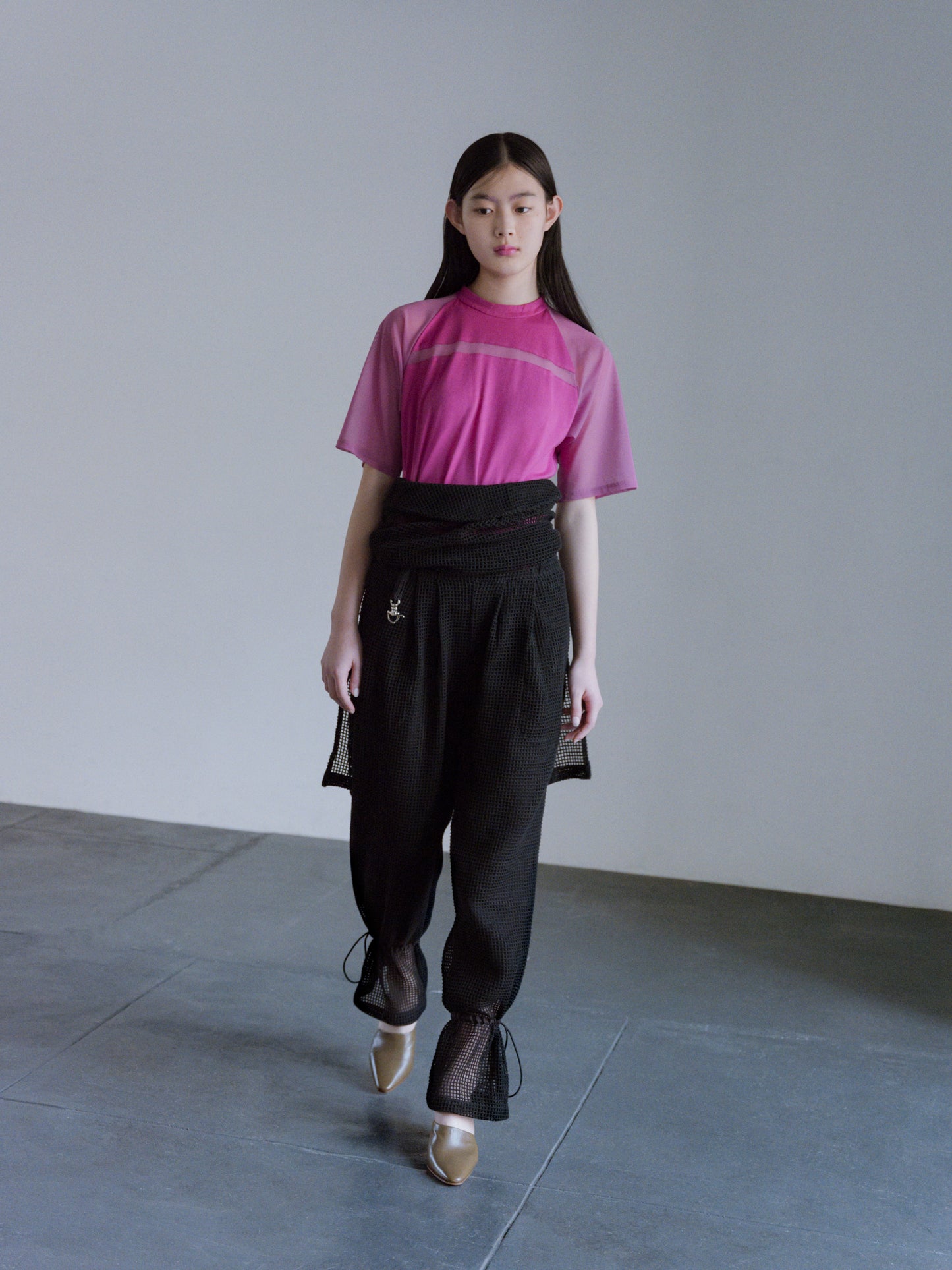 〔plain〕See-through T blouse「Tシャツとブラウスの間」