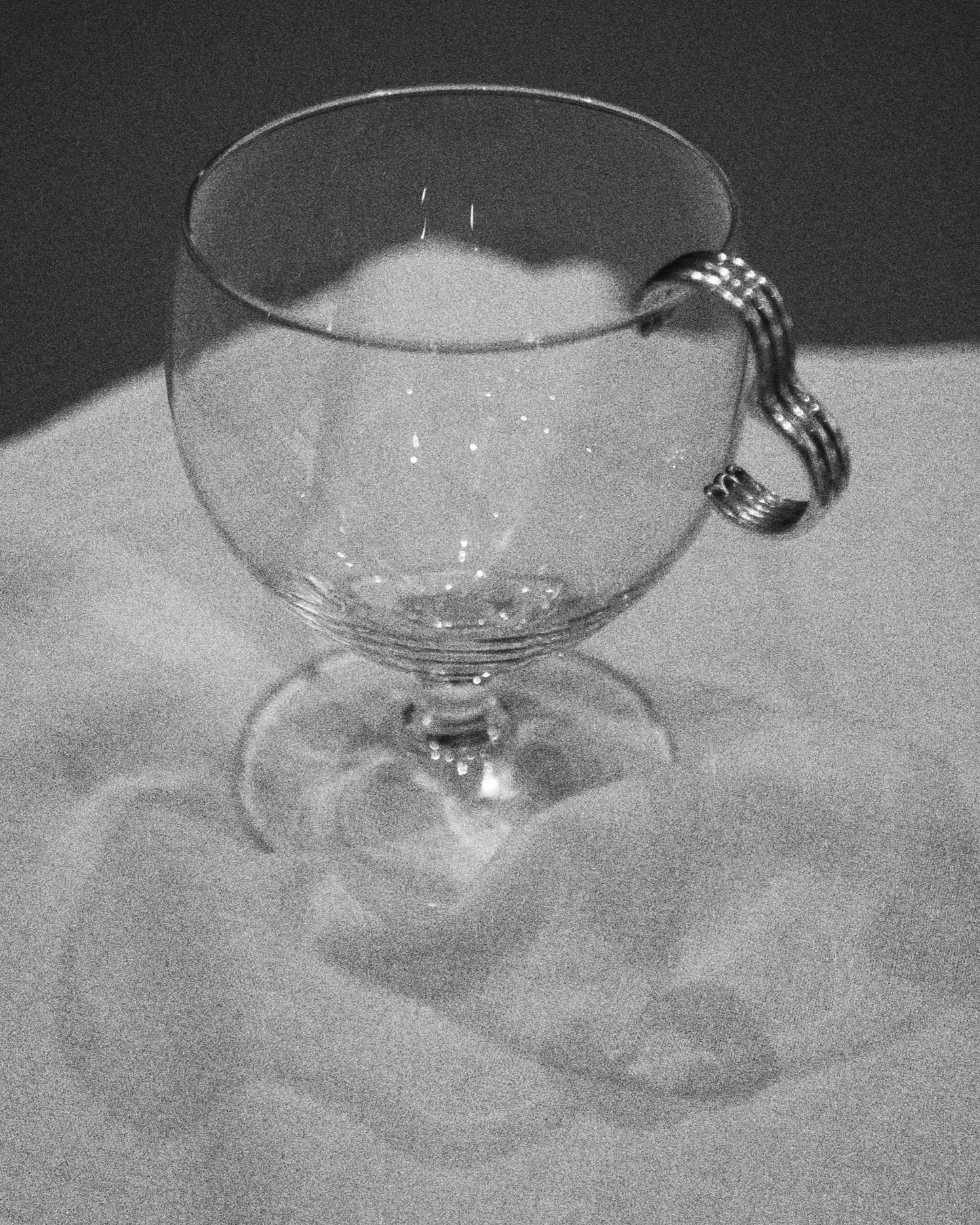 [Small article] Arch double ring "A small product on your finger"