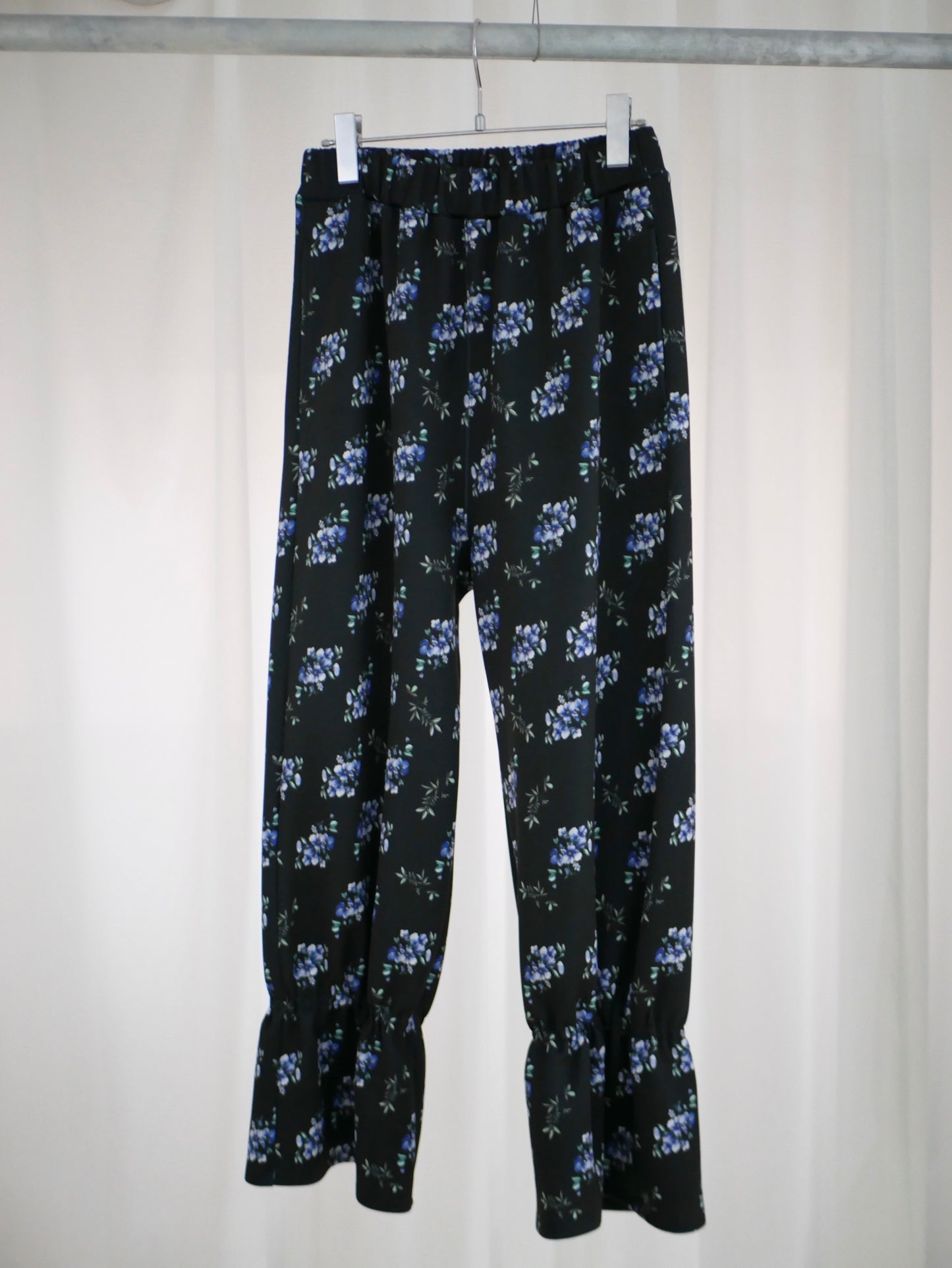 6A.【全額支払い】Louise flare hem pants〔louise〕【受注販売】Flower