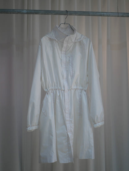 ▪️A line rain coat （plain）