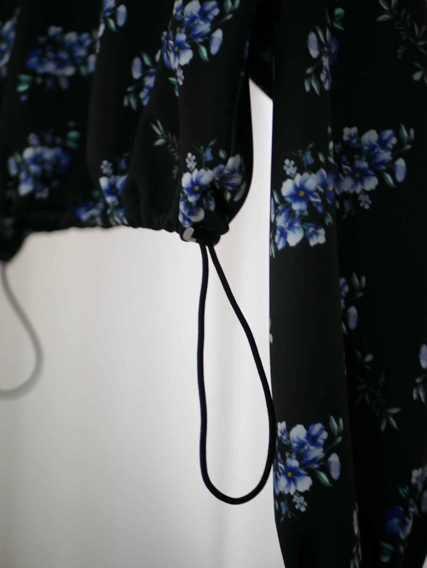 〔louise〕 Louise flare pullover・Flower