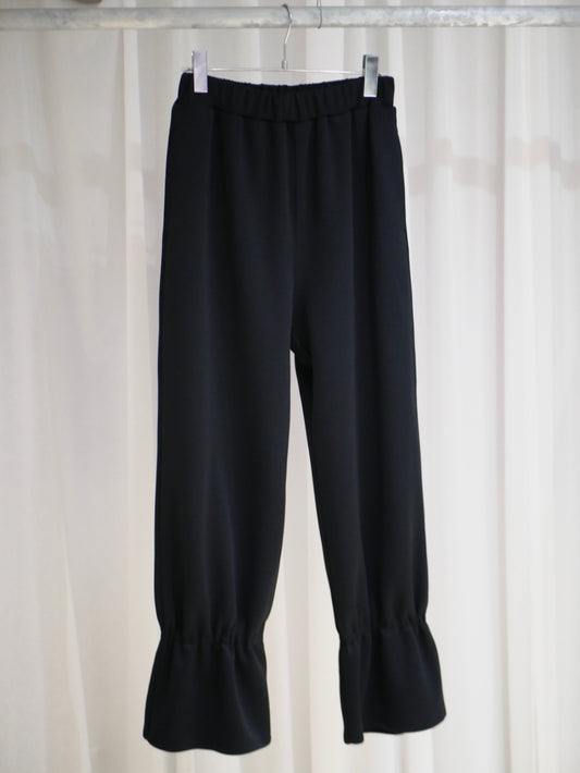 6B.【全額支払い】Louise flare hem pants〔louise〕【受注販売】Black