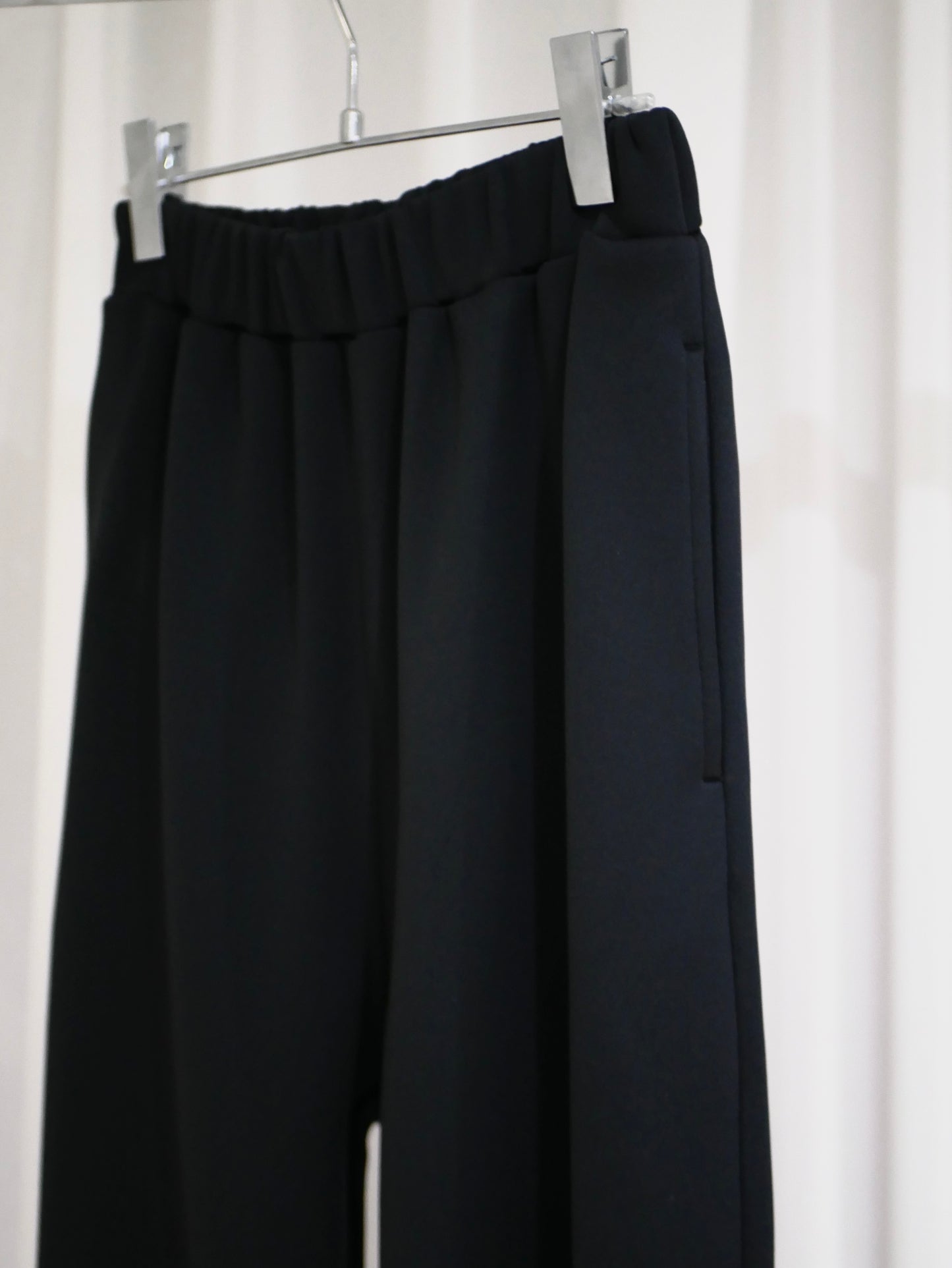 6B.【全額支払い】Louise flare hem pants〔louise〕【受注販売】Black