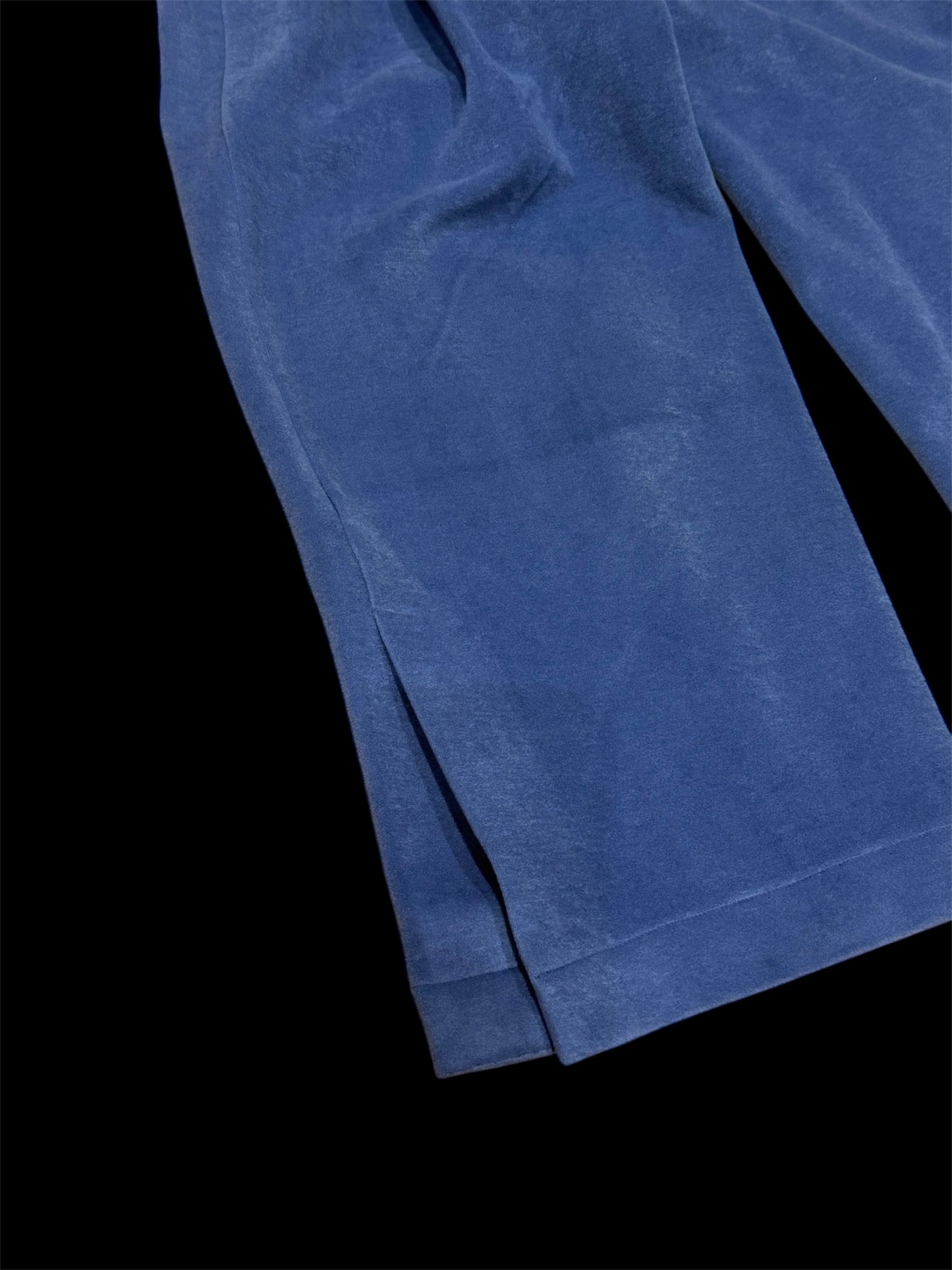 [Louise] Louise slit hem pants "Cuddle with relaxation"