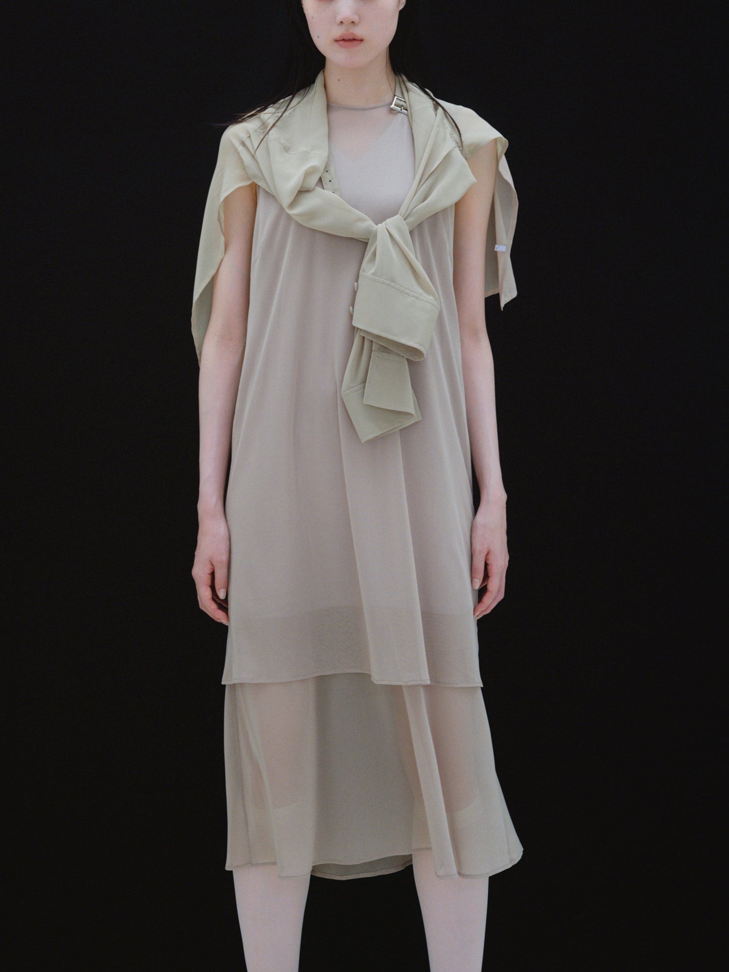 [Last one] [plain] See-through layered dress "A dress that blends into your skin"