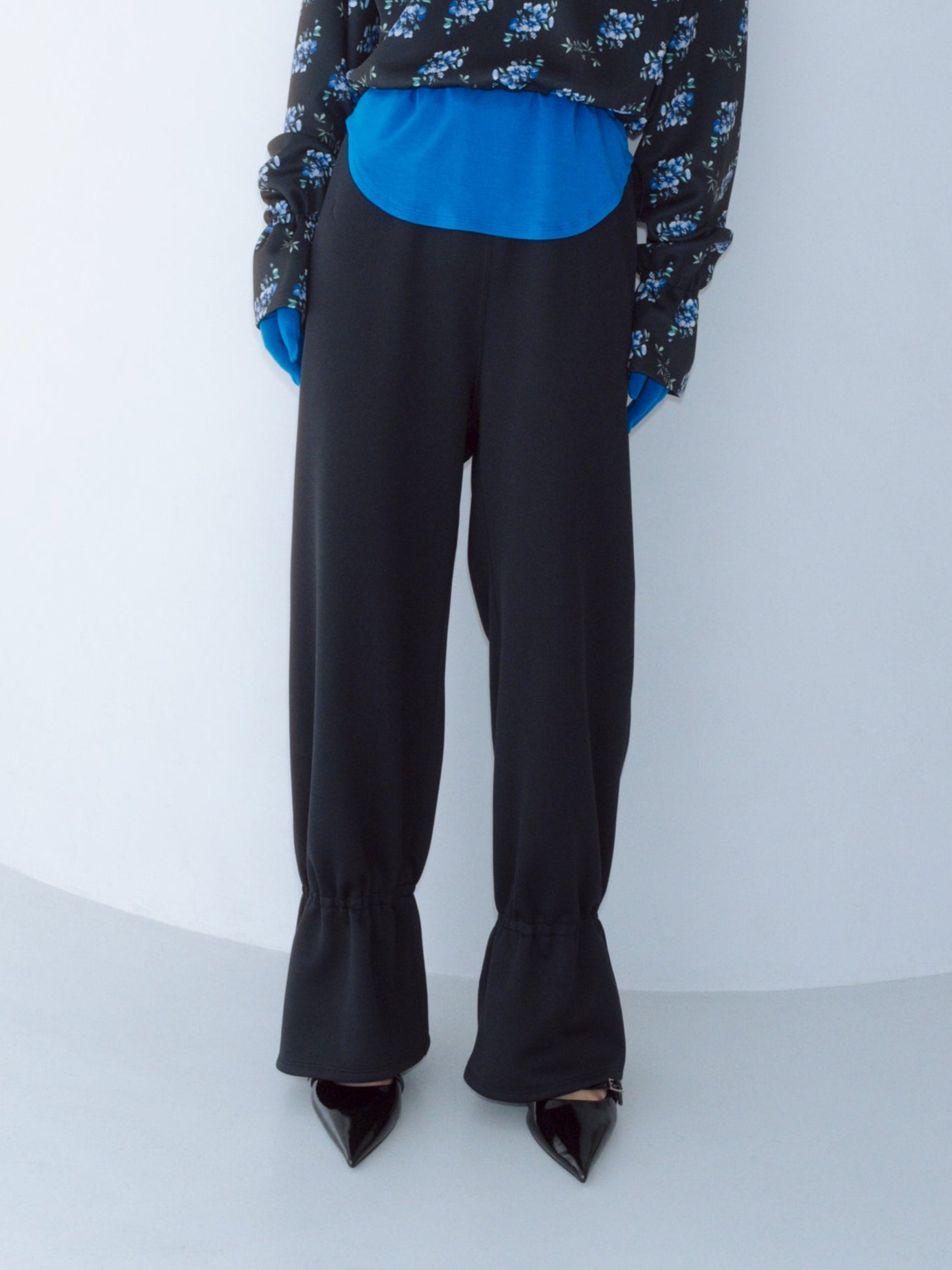 6B.【全額支払い】Louise flare hem pants〔louise〕【受注販売】Black