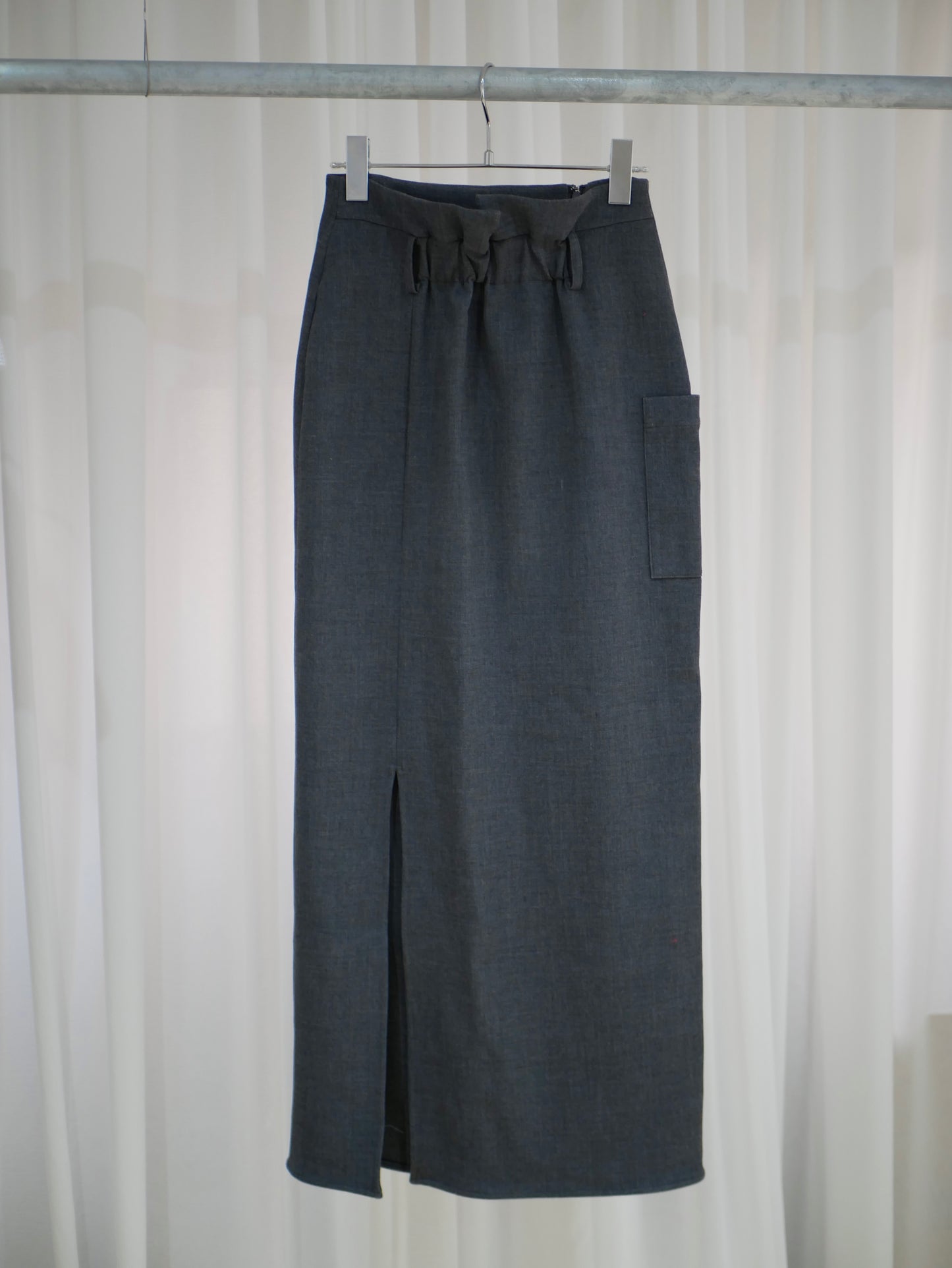 ▪️Slit tight long skirt〔plain〕