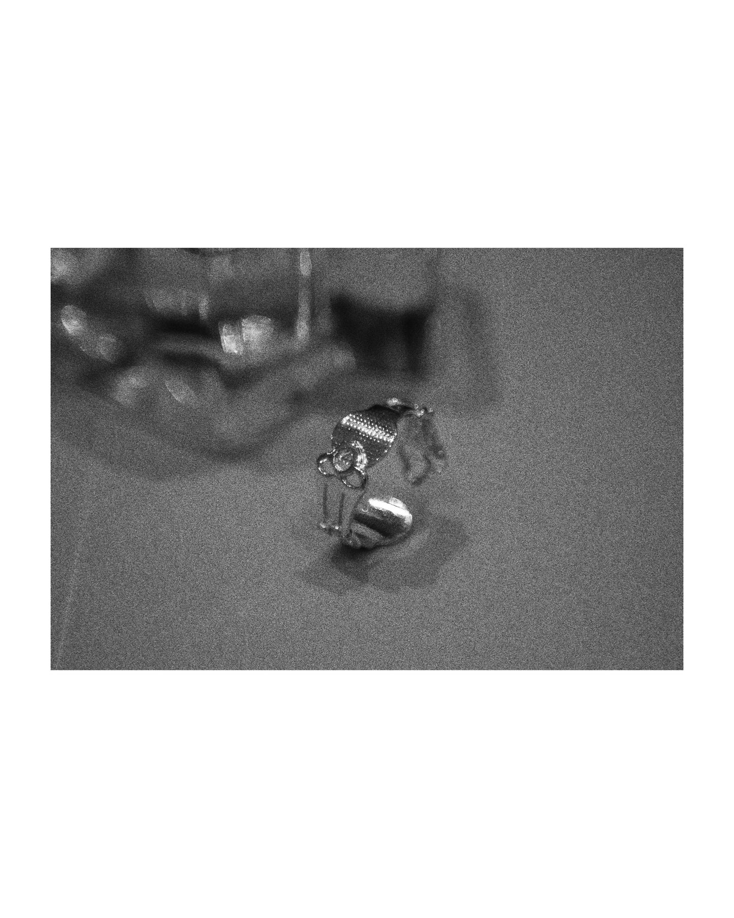 [Last one] [small article] Silver ear flat ring "Memory of earrings"