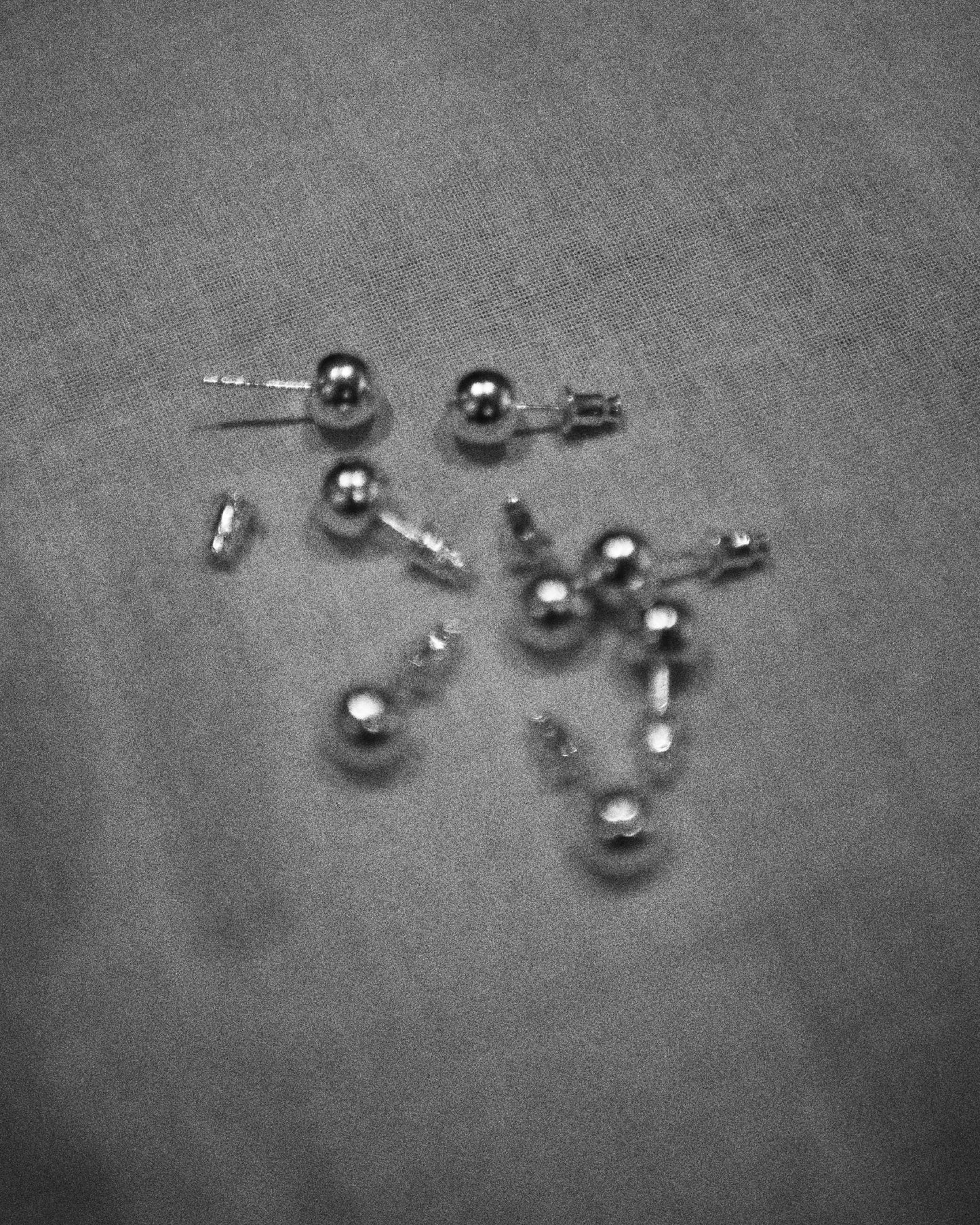 [Last one] [small article] Alazan piercing (2 pieces) "Add another layer of serenity"