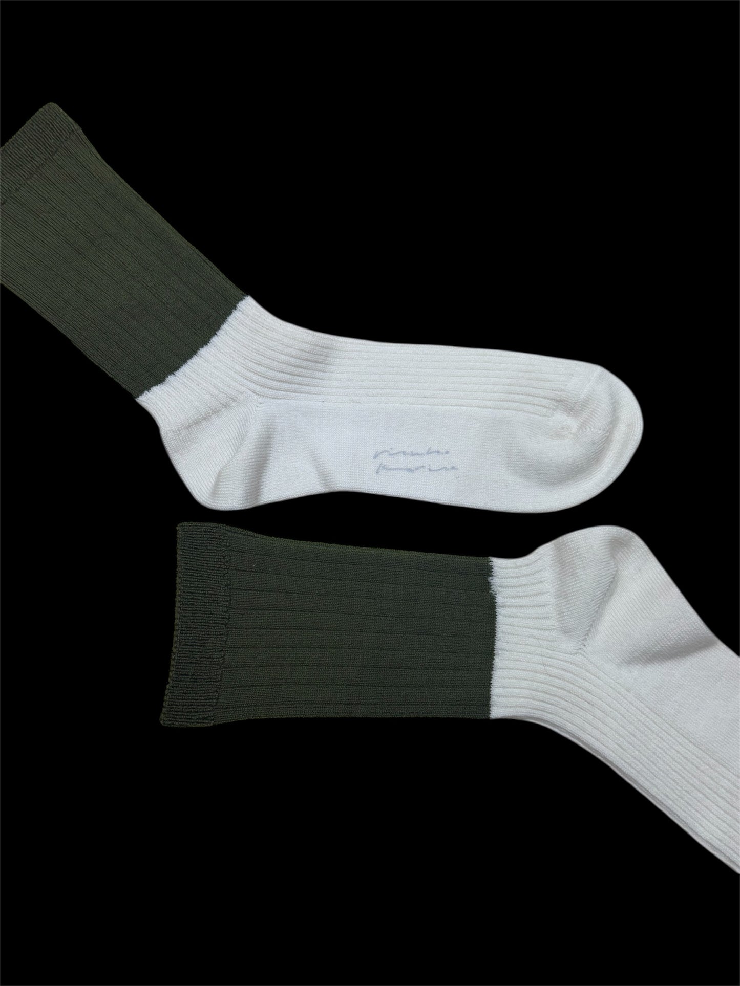 50% off [plain] Two-tone wool rib socks "Add a touch of color to your winter feet"