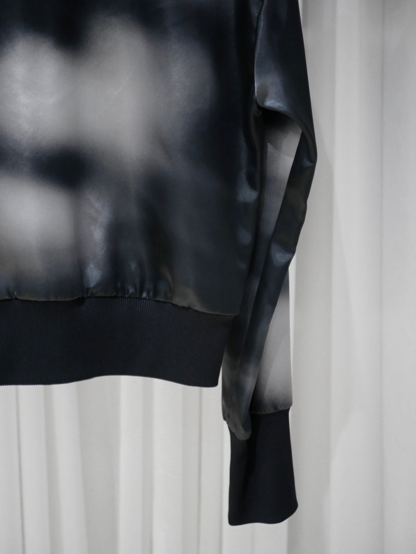 ◼︎Short print blouse〔rich〕