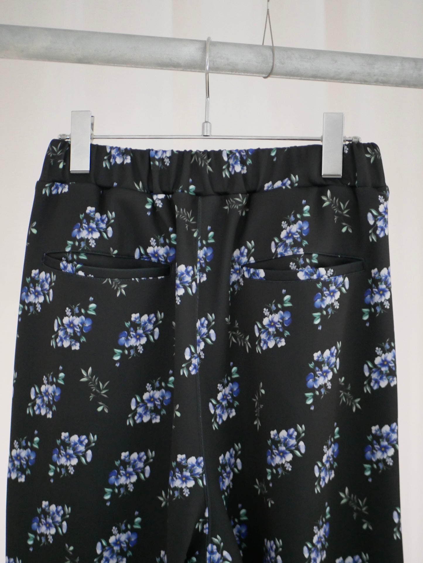 6A.【全額支払い】Louise flare hem pants〔louise〕【受注販売】Flower