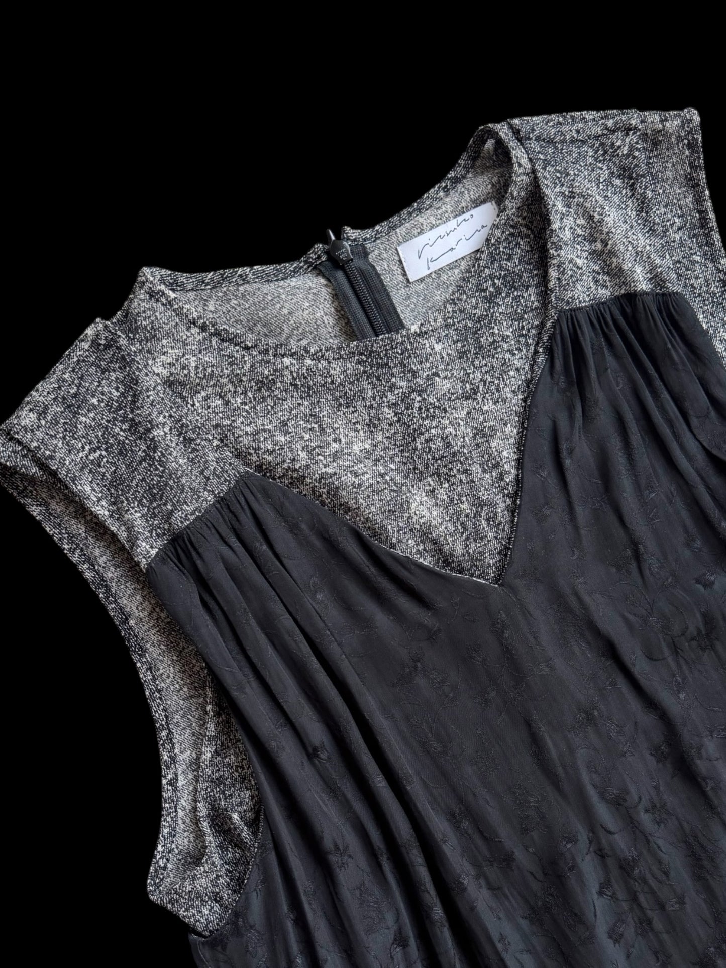 [Last one] [plain] See-through layered dress "A dress that blends into your skin"